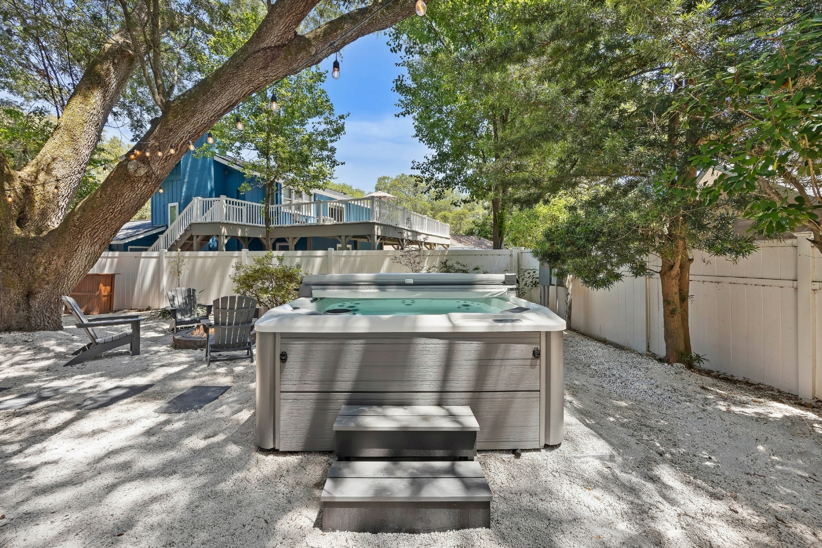 2 Azalea | Brand new hot tub, perfect for chilly evenings
