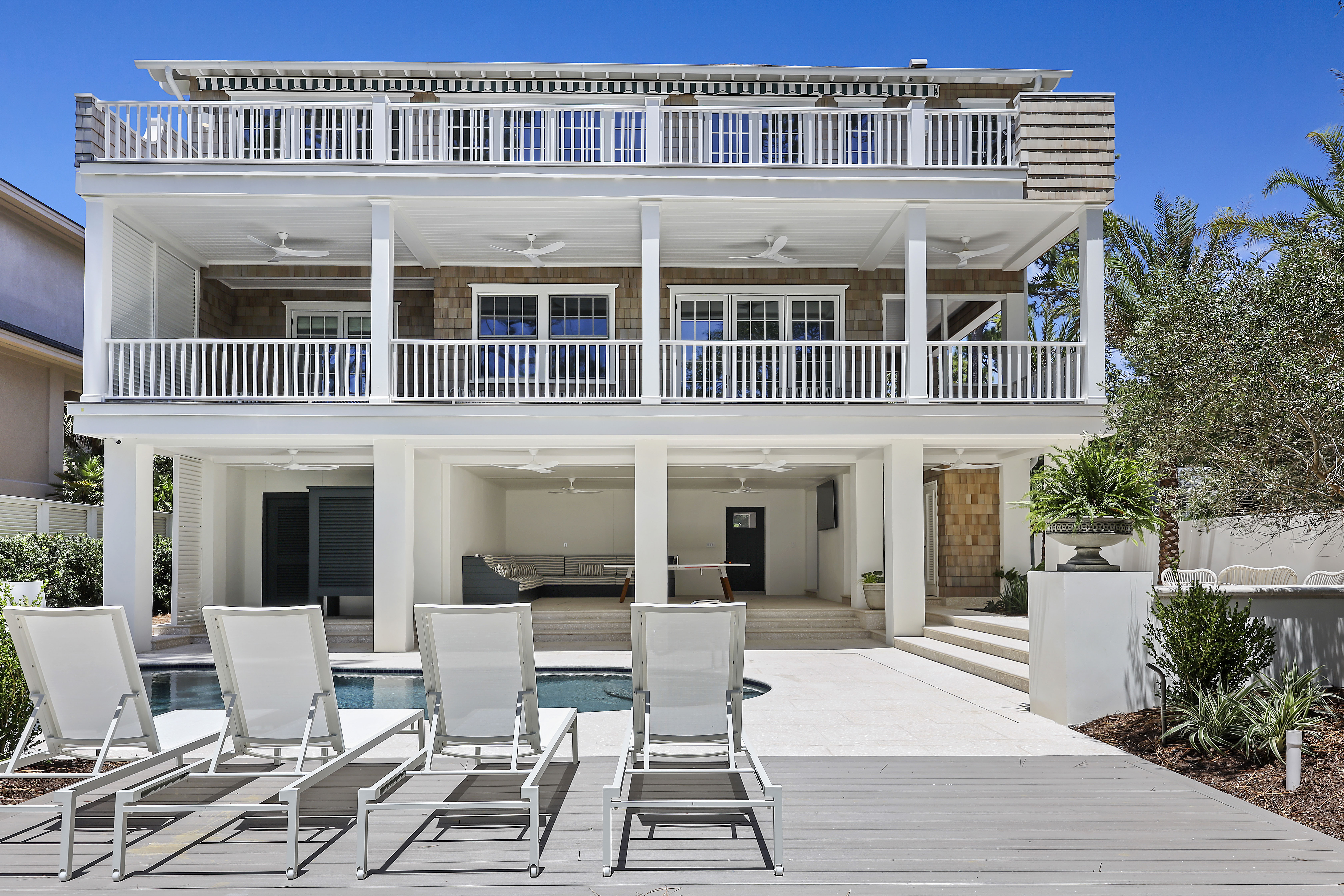 10 Cassina | Back of House