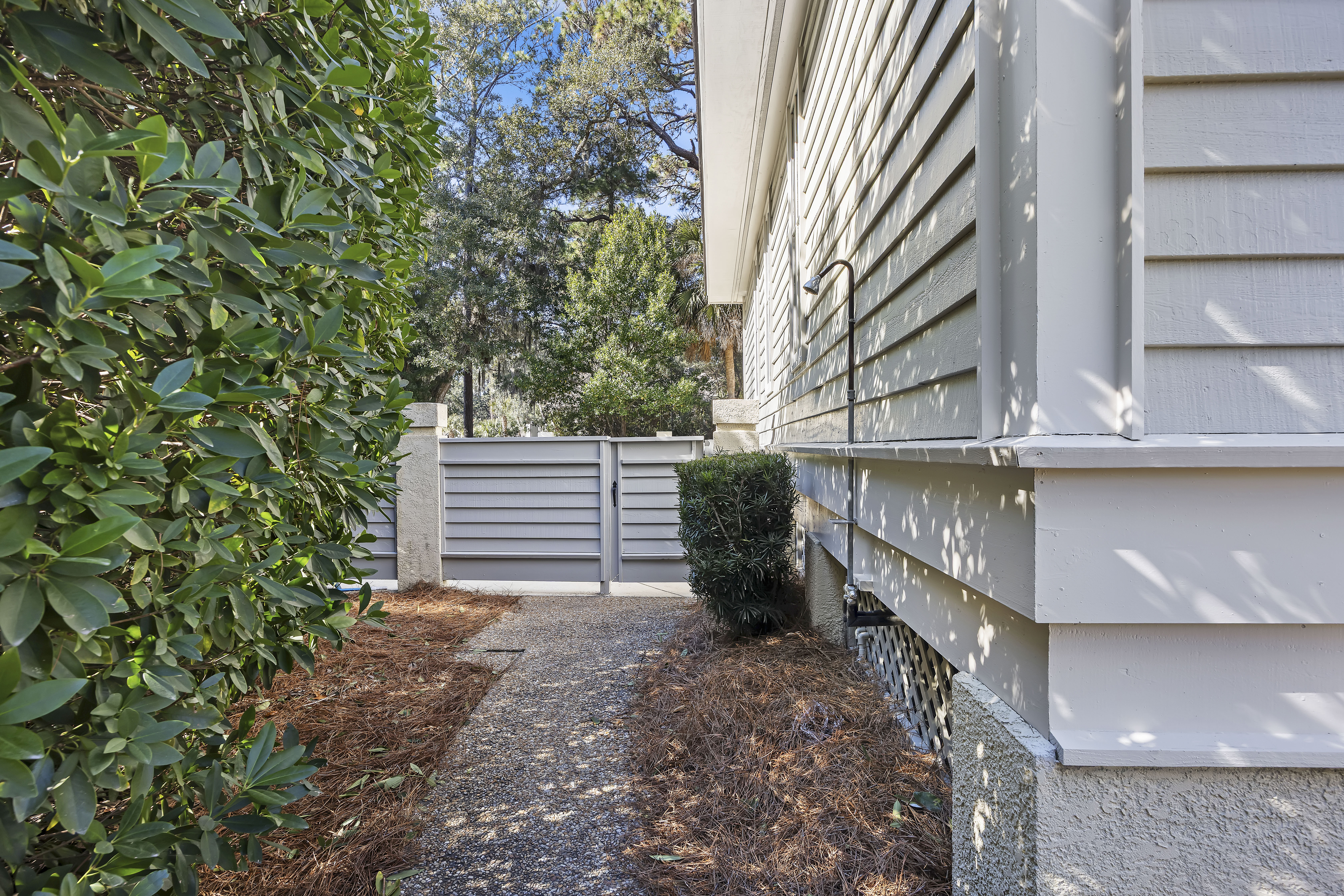 36 Red Oak | Private walkway and outdoor shower area