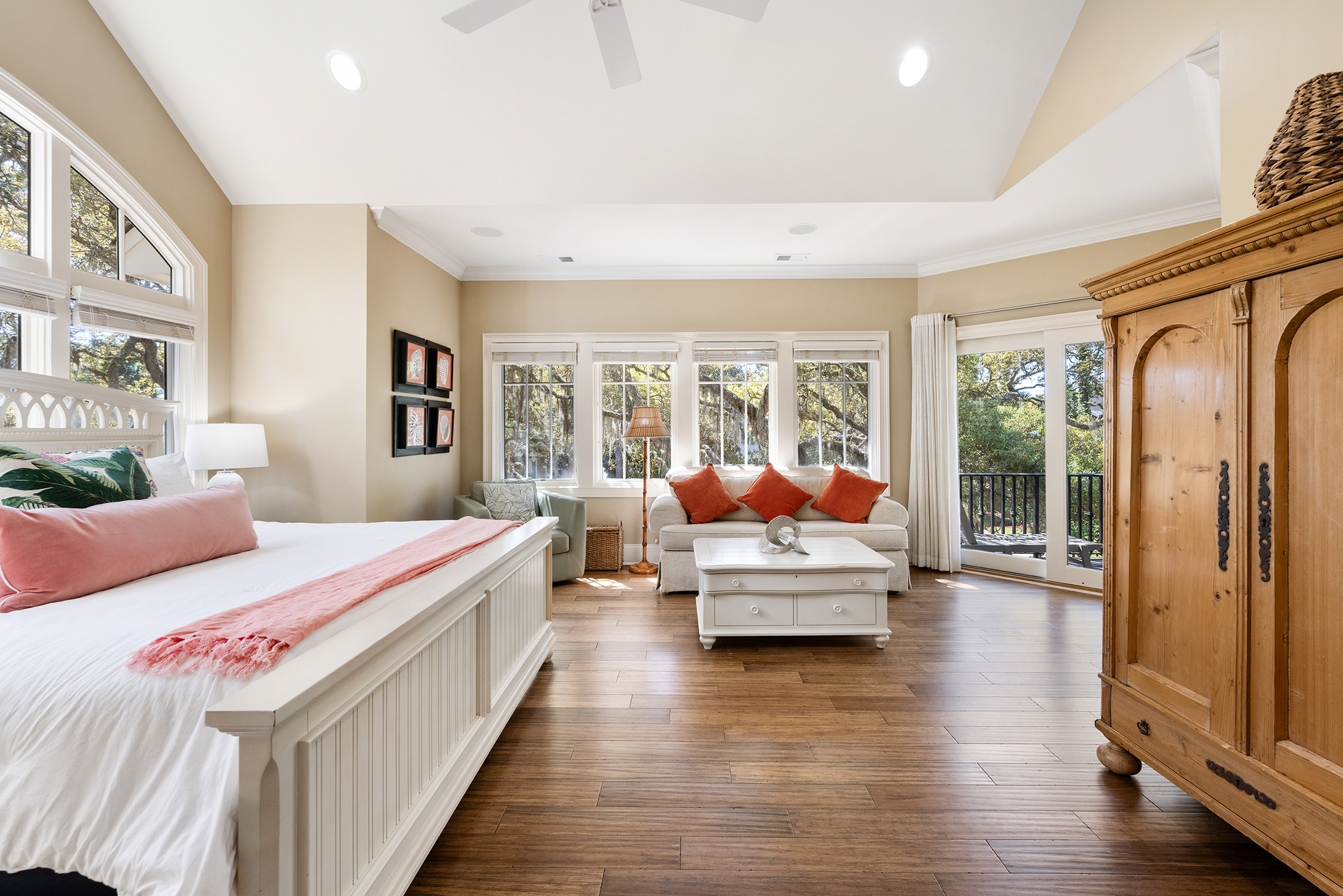 30 Ruddy Turnstone | Bedroom 3 King Bed w/ private balcony