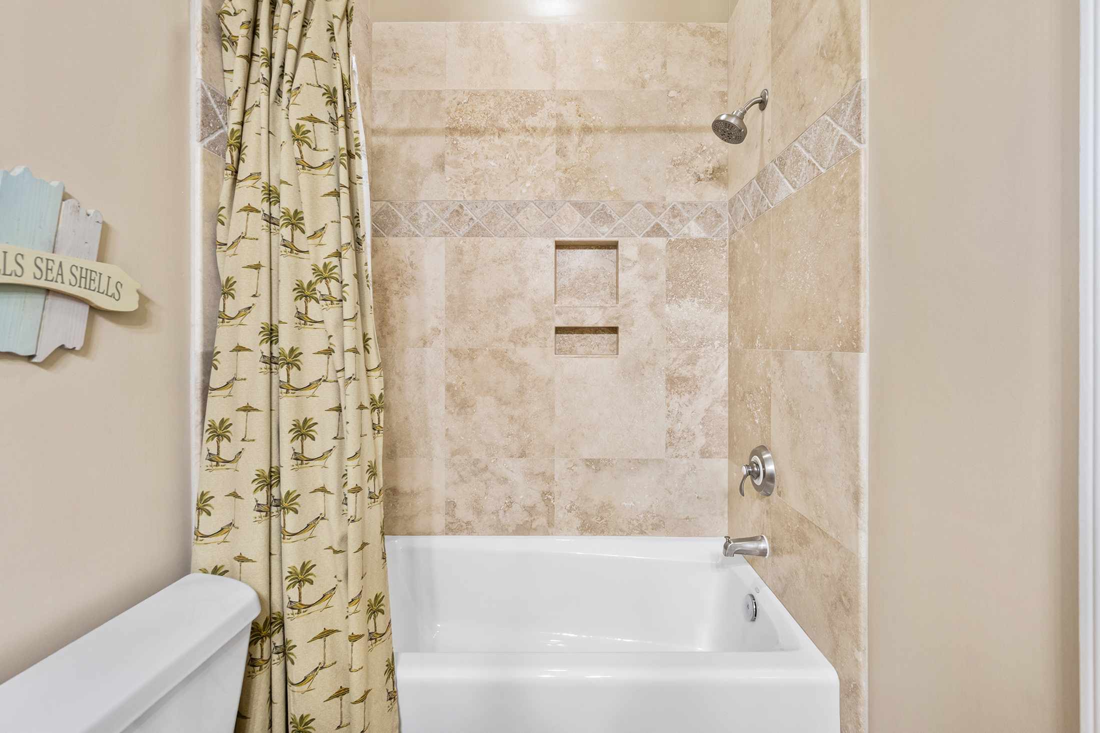 30 Ruddy Turnstone | bedroom 2 Full Bathroom