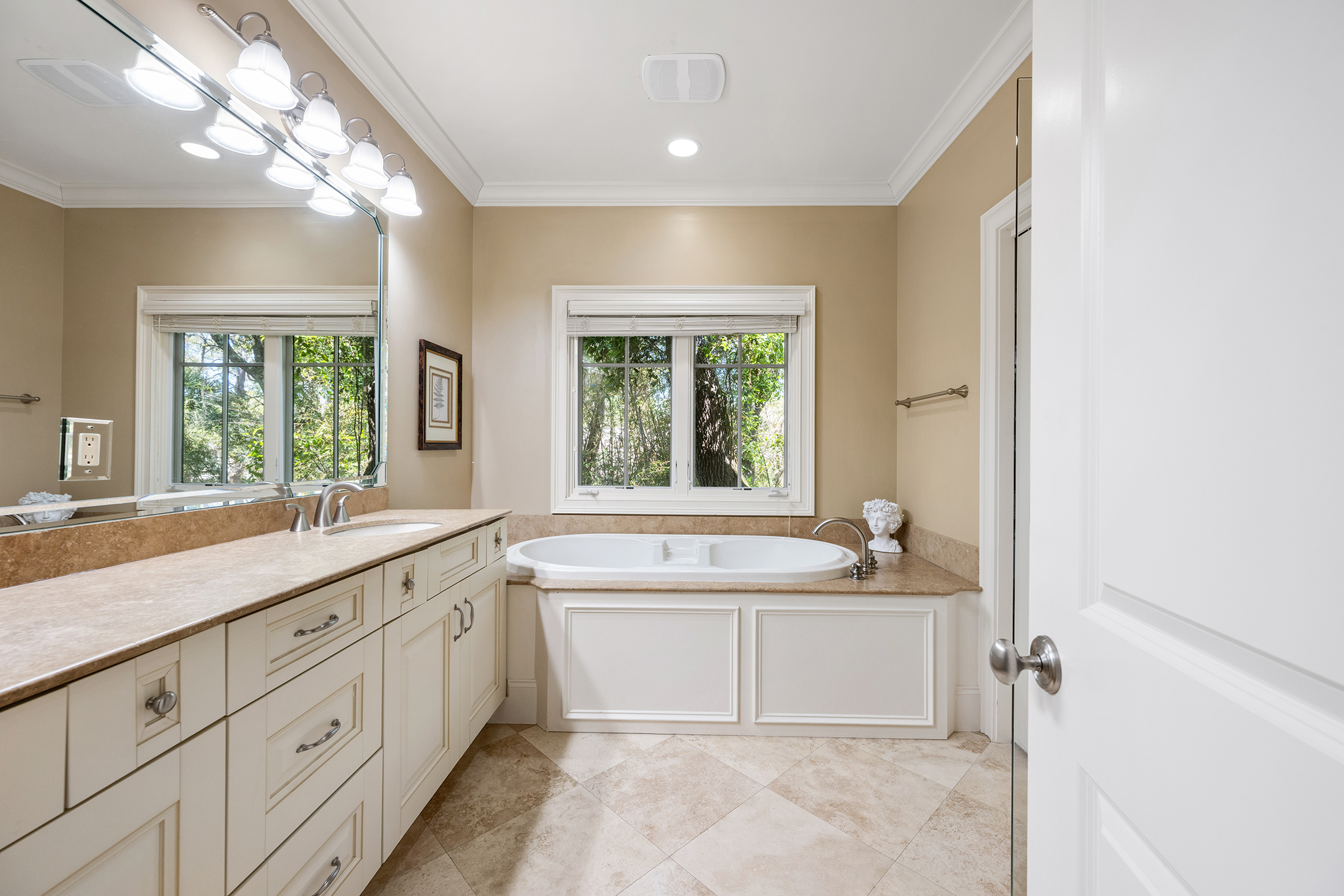 30 Ruddy Turnstone | Bedroom 5 Bathroom