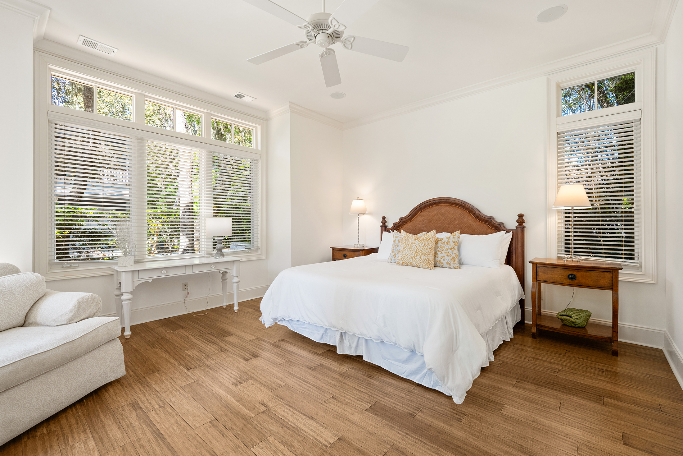 30 Ruddy Turnstone | Bedroom 1 King bed w/ desk & back deck acce