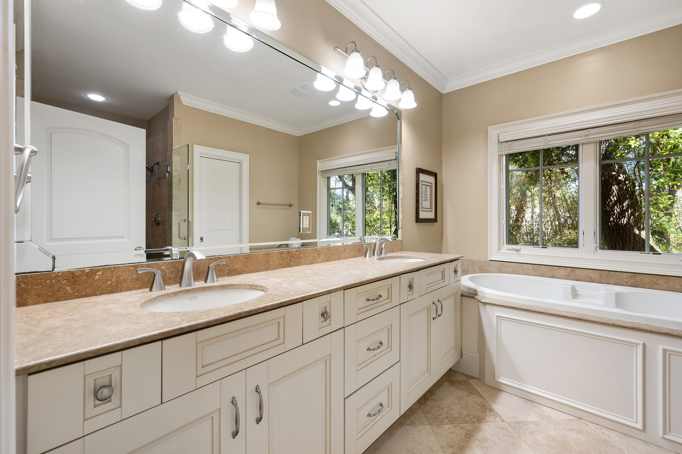 30 Ruddy Turnstone | Bedroom 5 Bathroom