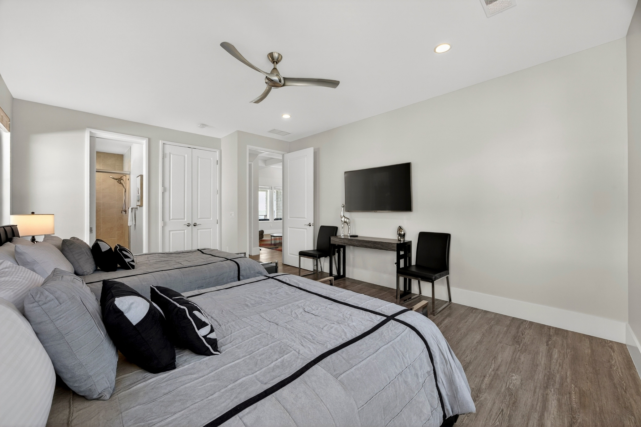 103 Dune Lane | Bedroom 7 two Queen beds w/ ensuite bathroom