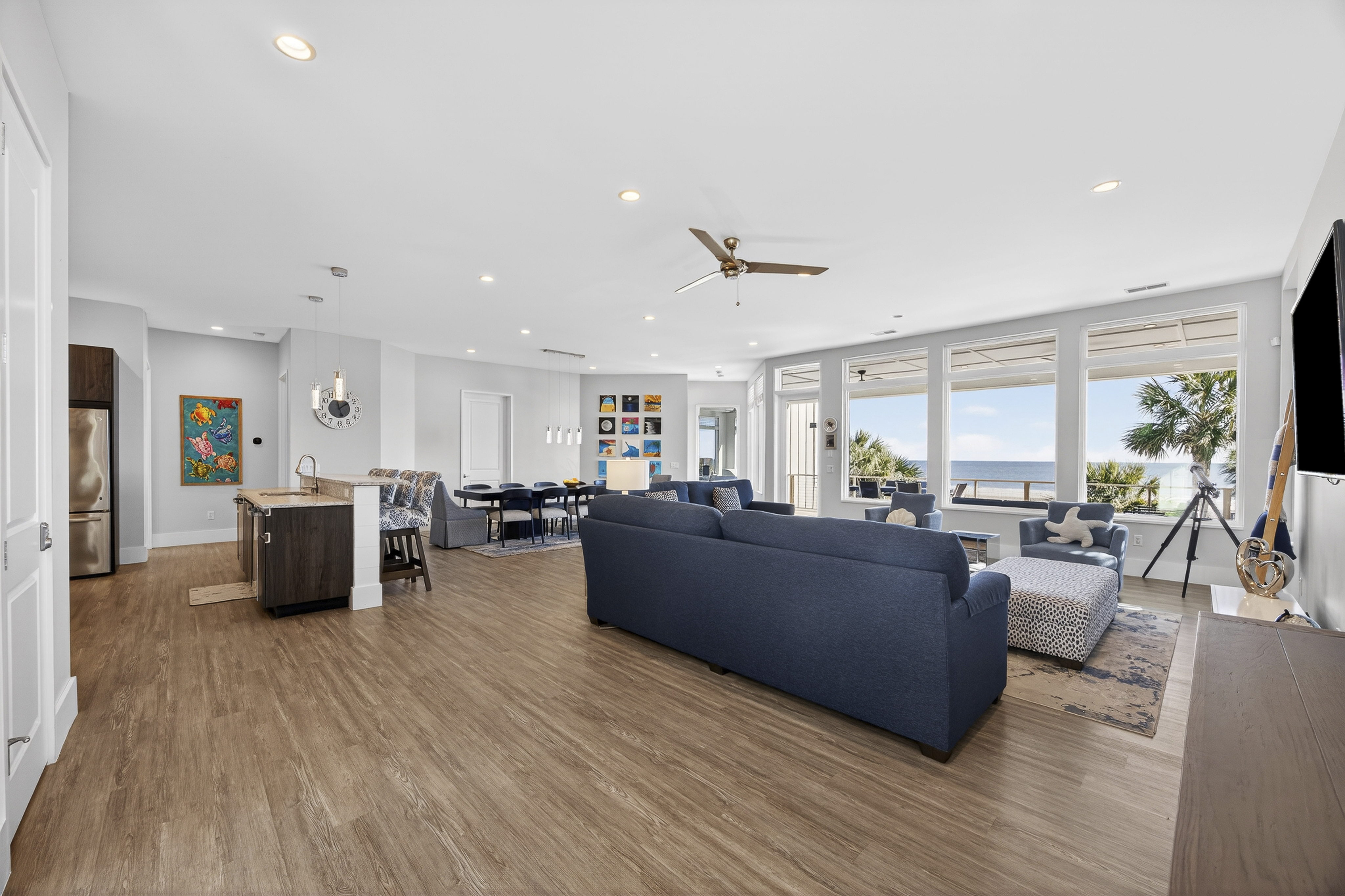 103 Dune Lane | Living space w/ ample seating & ocean views