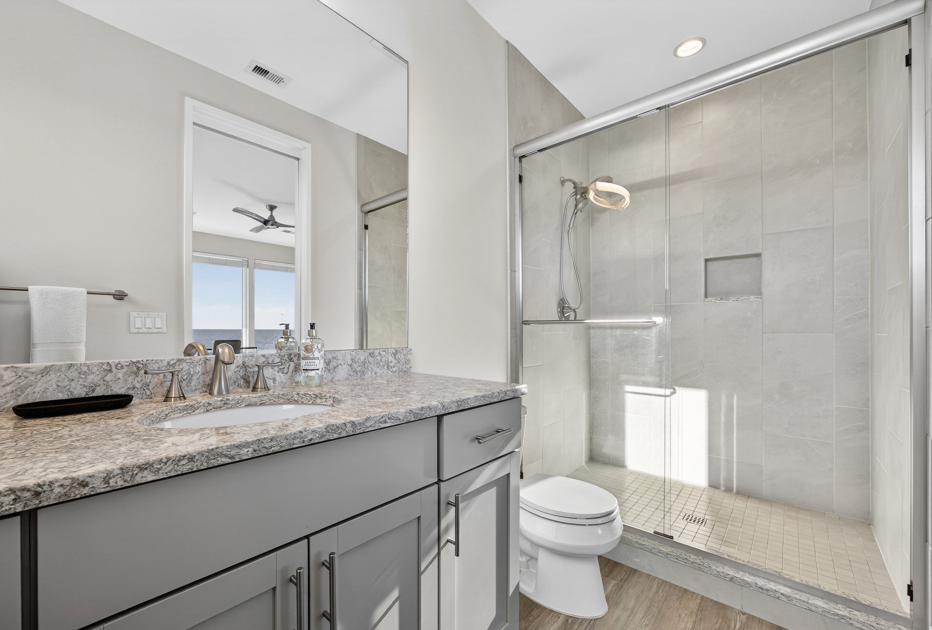 103 Dune Lane | Bedroom 4 bathroom w/ shower 