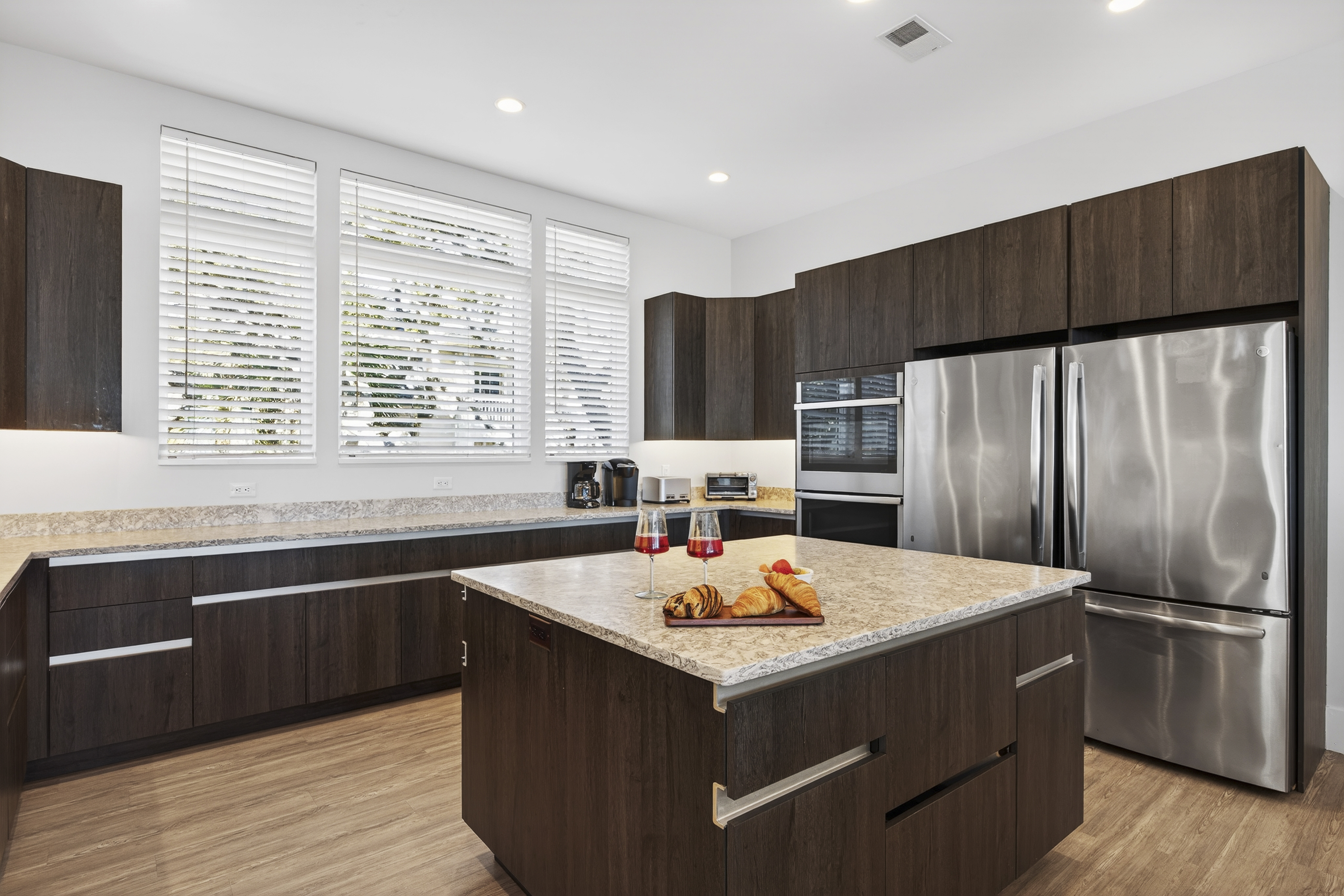 103 Dune Lane | Huge kitchen w/ island & bar seating