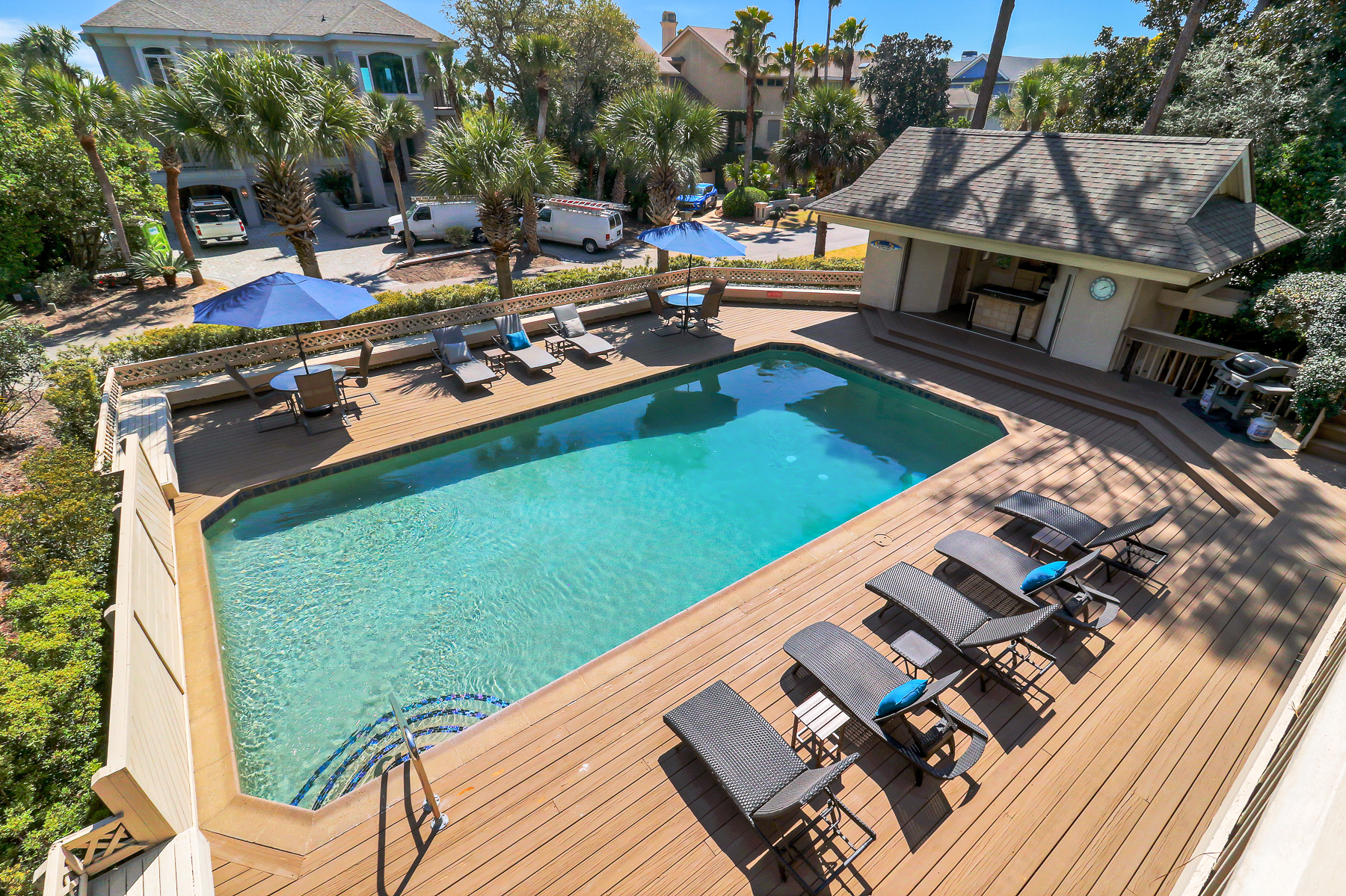 162 Mooring Buoy | View of the pool from the balcony