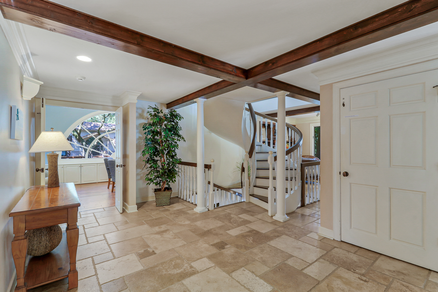 162 Mooring Buoy | Private reading nook