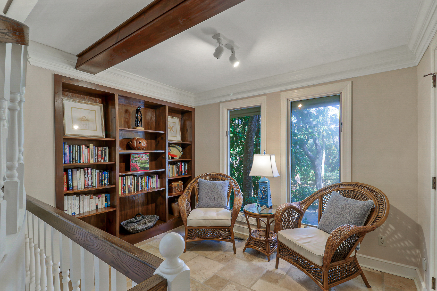 162 Mooring Buoy | Private reading nook