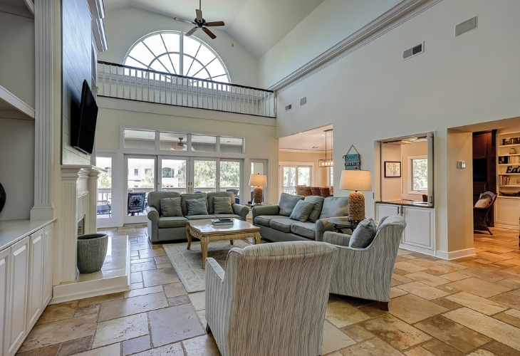 162 Mooring Buoy | Main Living Room w/ tv & pool views