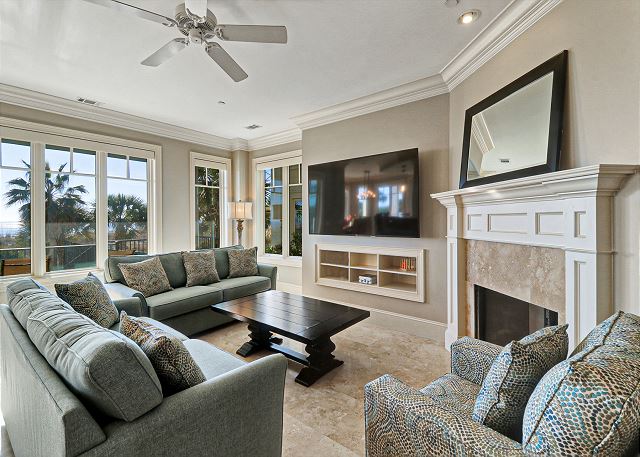 8 Bedroom Oceanfront Home On HIlton Head | 7 Guscio Way