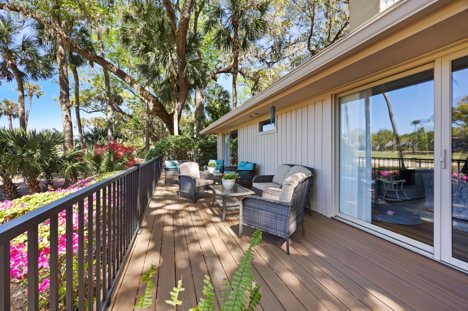 10 Troon | Stunning back deck w/ fairway views