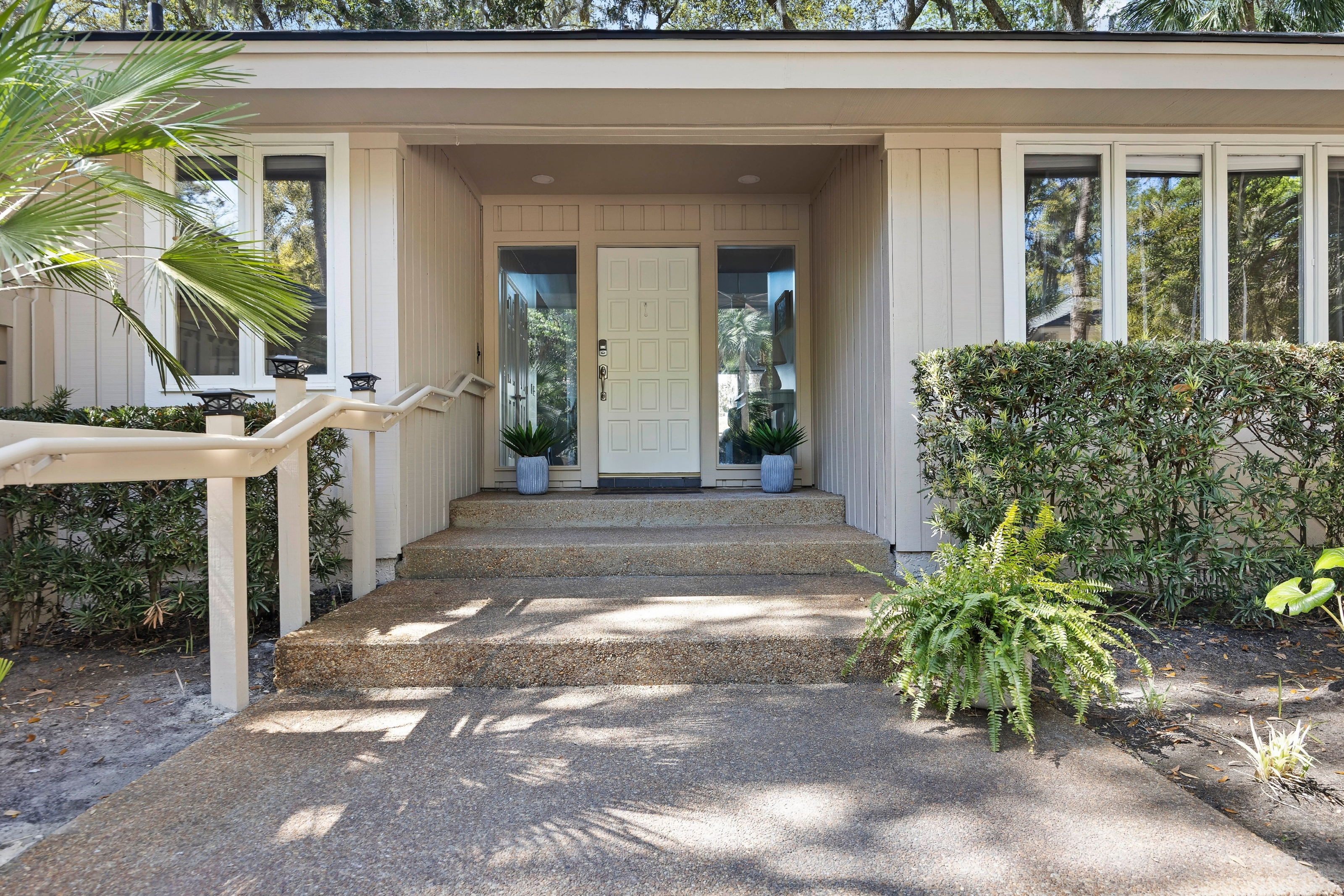 10 Troon | Front Entryway featuring newly painted exterior