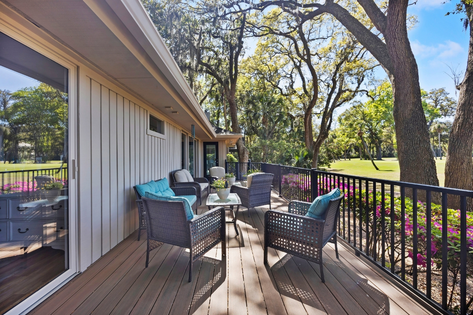 10 Troon | Stunning back deck w/ fairway views