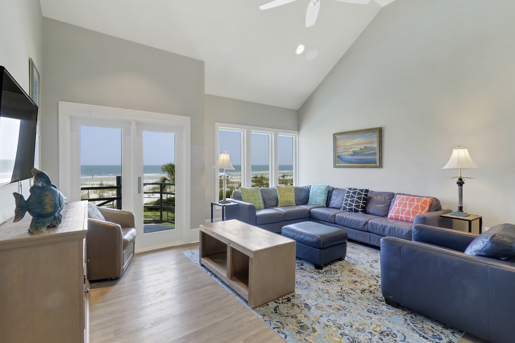 27 South Beach Lagoon | 2nd Level Living Room 
