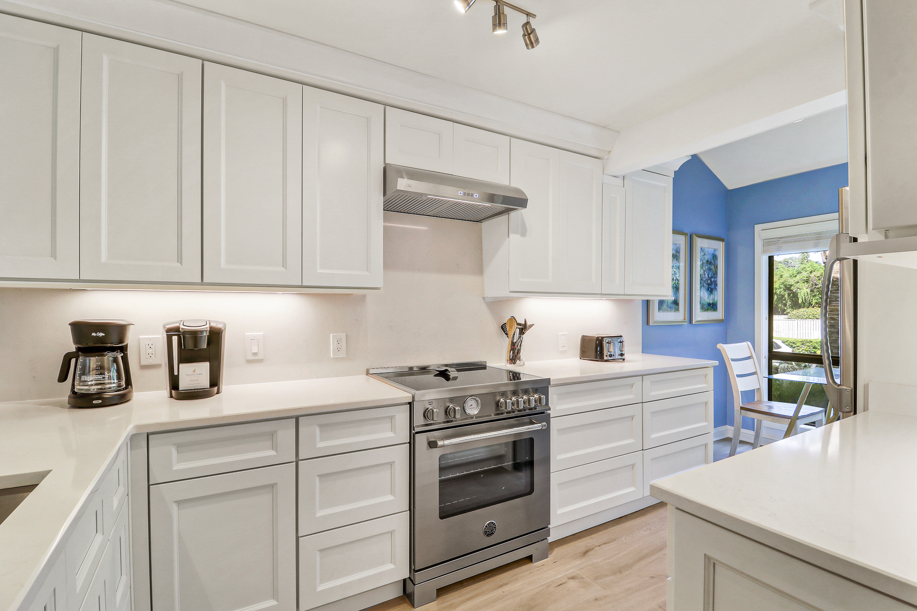 2538 Gleneagle Green | Newly renovated kitchen 