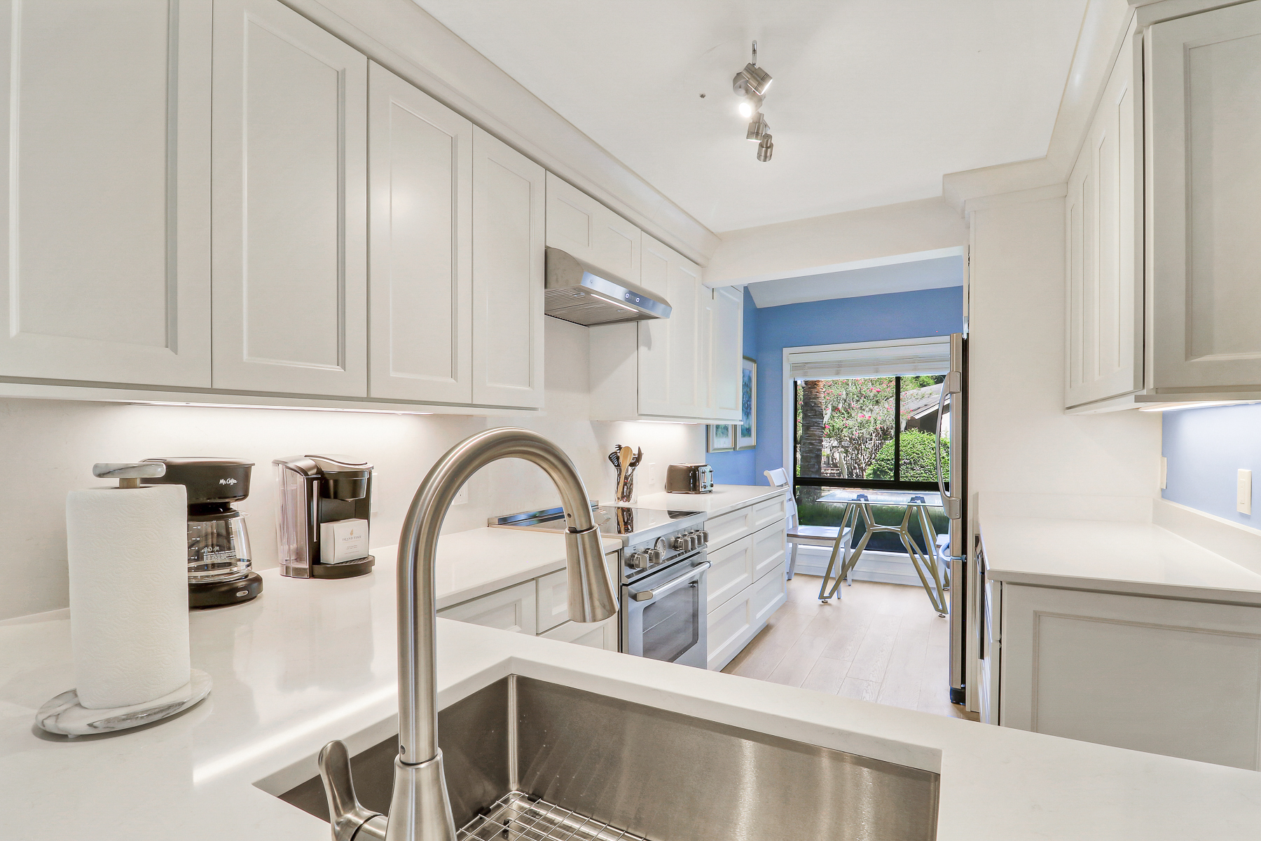 2538 Gleneagle Green | Newly renovated kitchen 