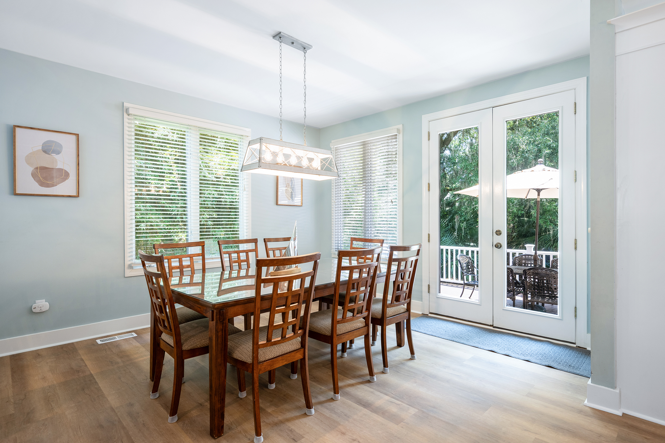3 Cartgate | Dining room w/ seating for 8