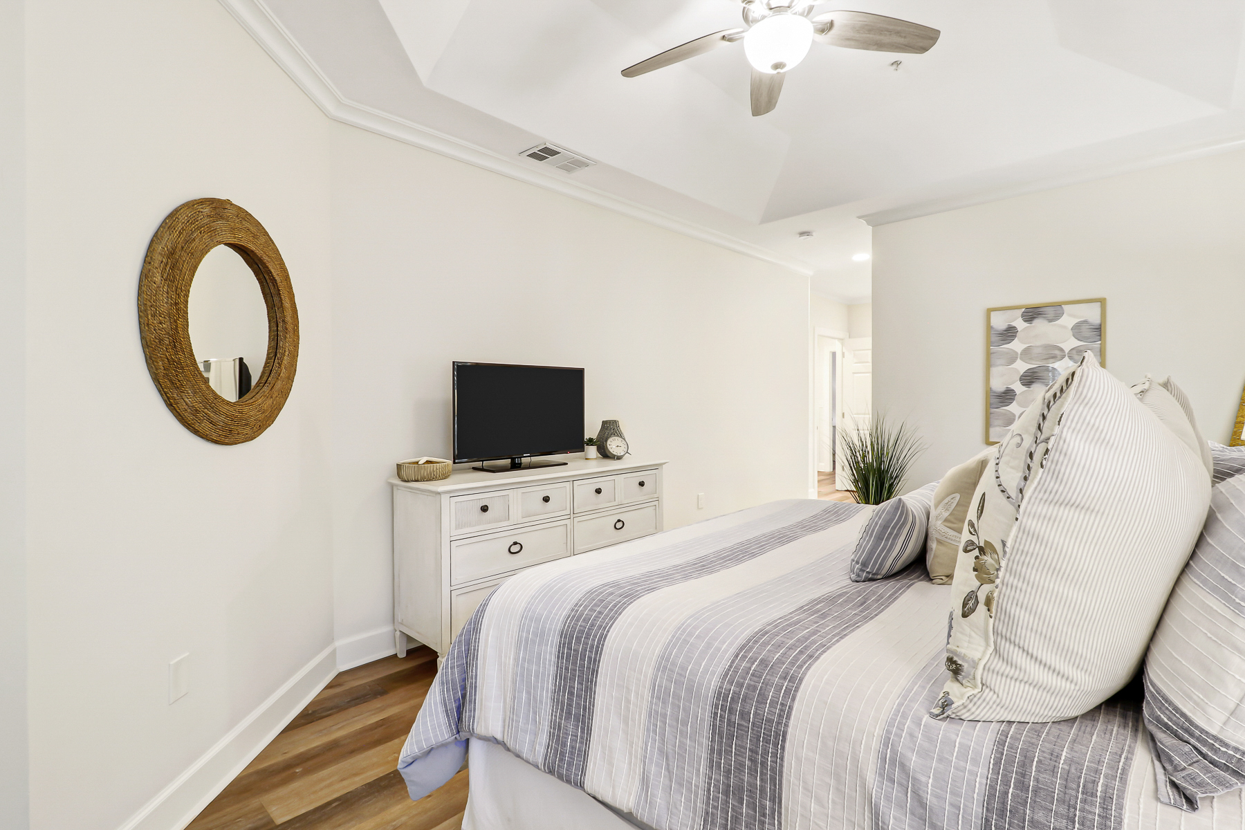 8110 Wendover Dunes | Bedroom 2 w/ King bed & balcony access