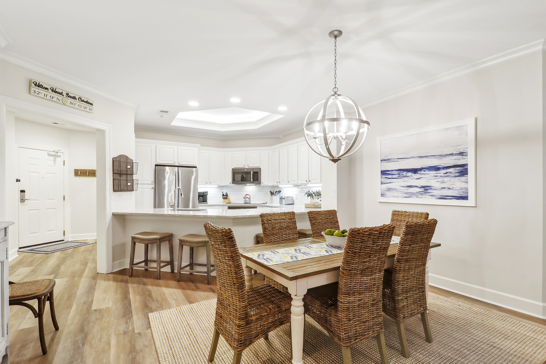 8110 Wendover Dunes | Dining area w/ seating for 6