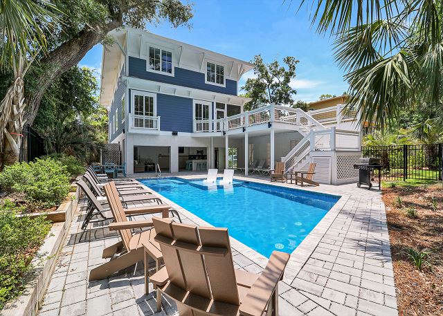 18 Hickory Lane