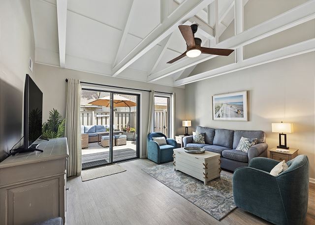 520 Queens Grant