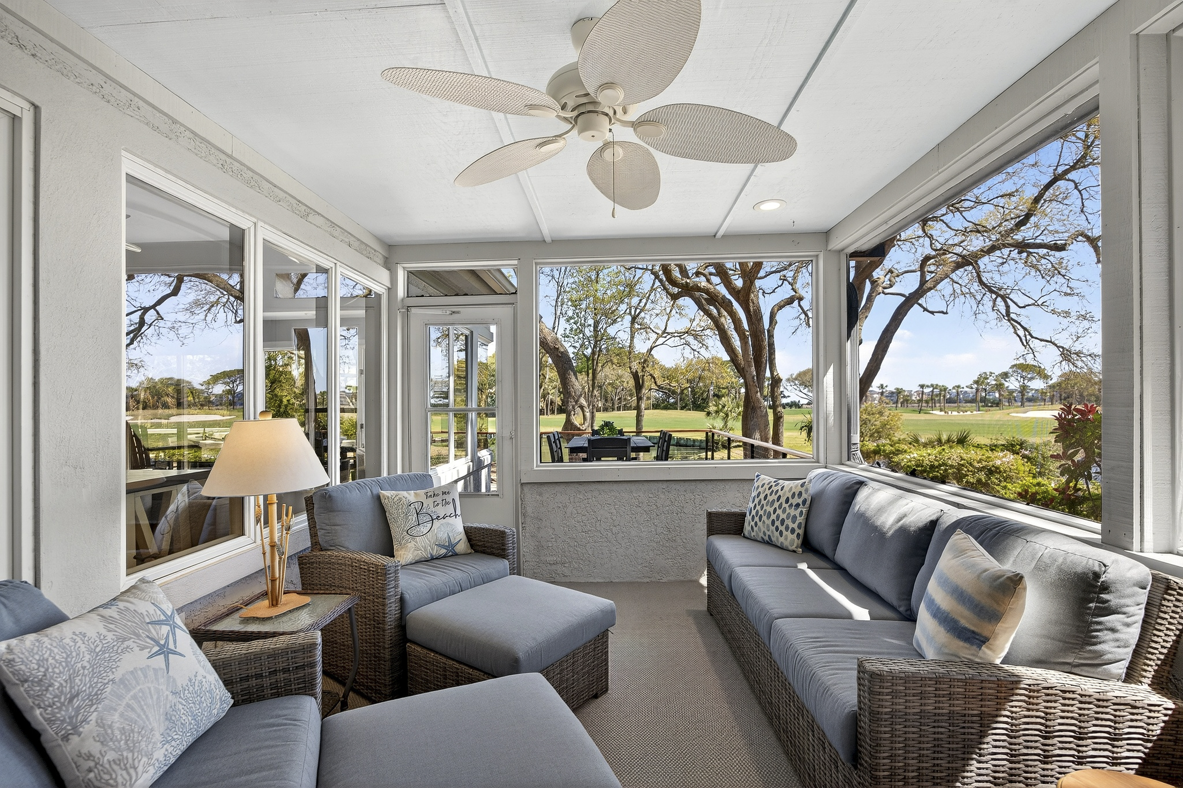 32 Full Sweep | Screened Porch