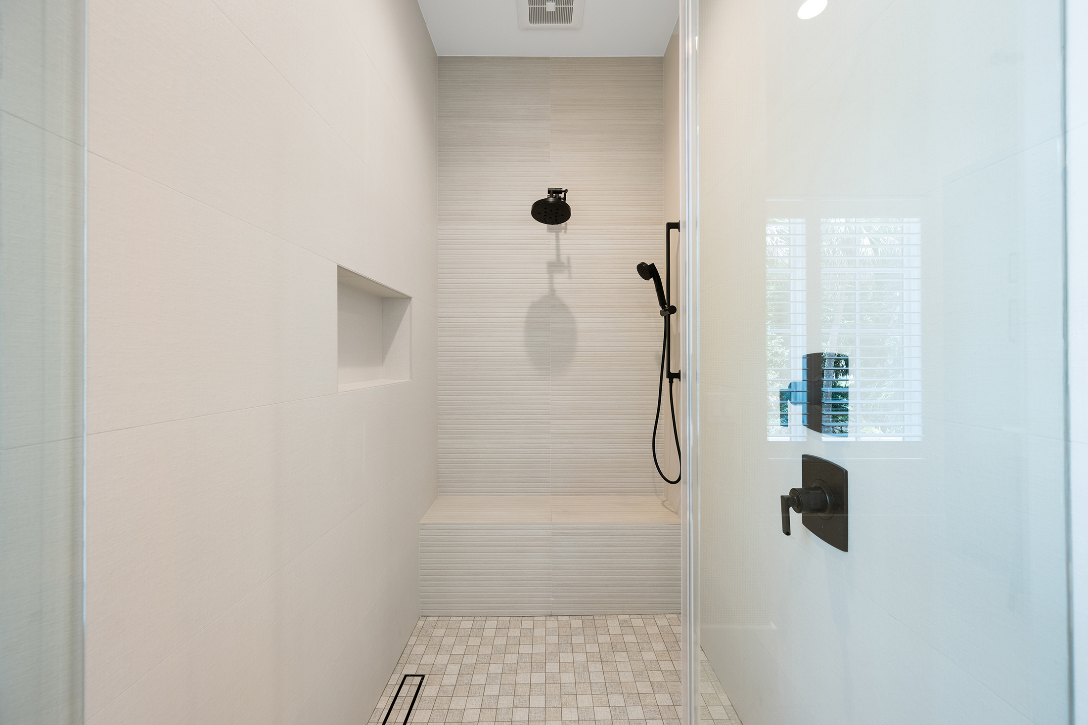 49 Sea Lane | Bedroom 2 full bathroom 