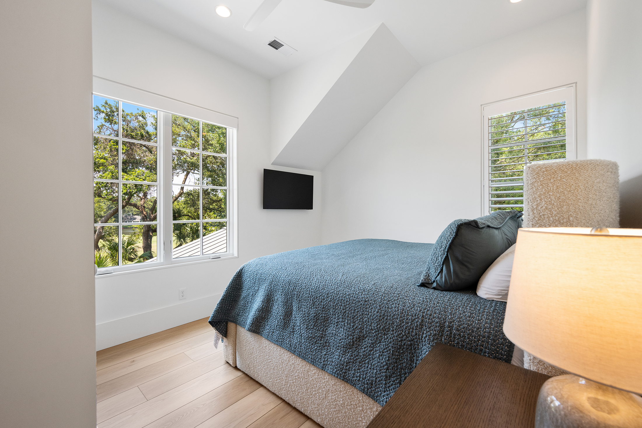49 Sea Lane | Bedroom 7 King bed w/ ensuite bathroom