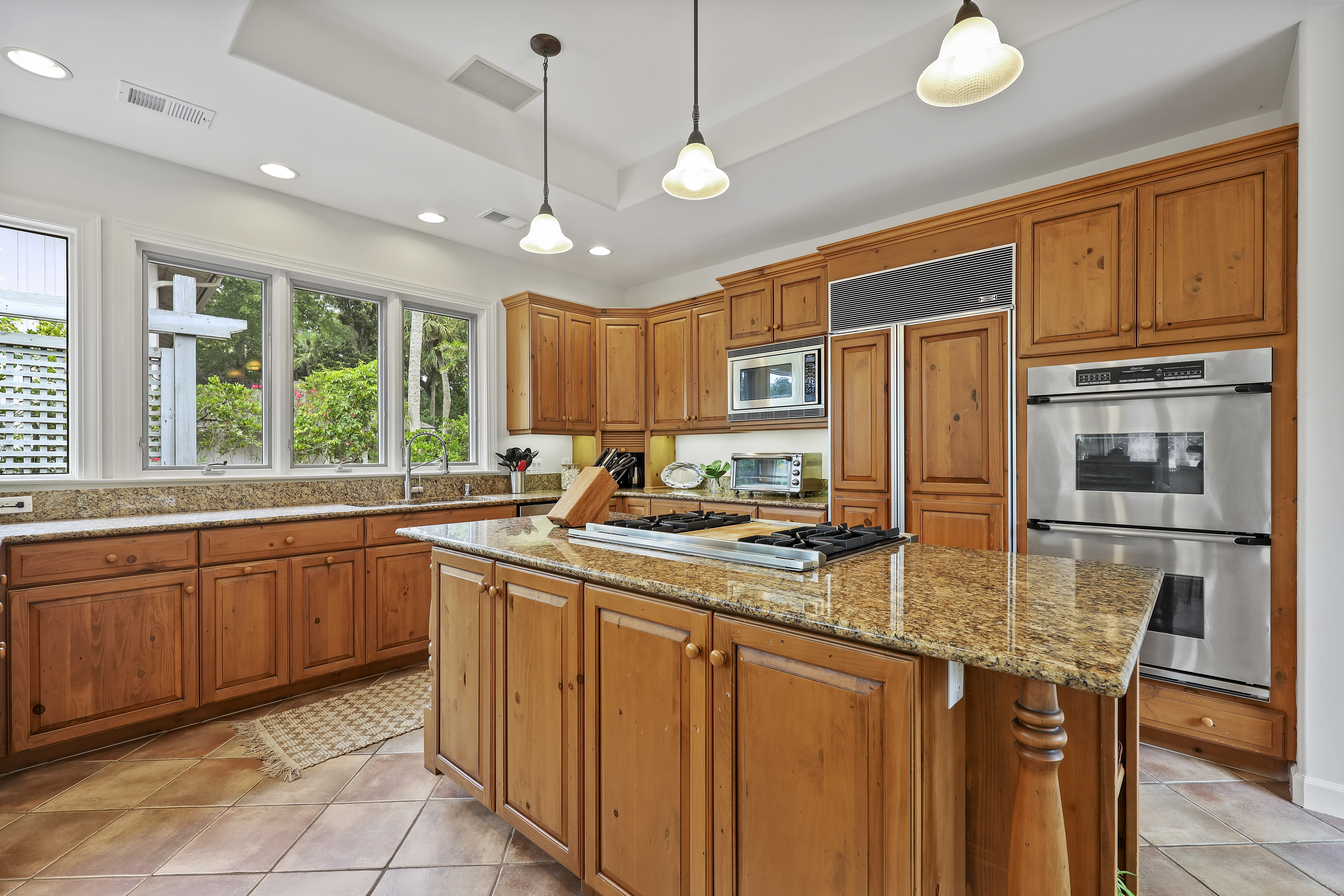 8 Beach Lagoon | Kitchen