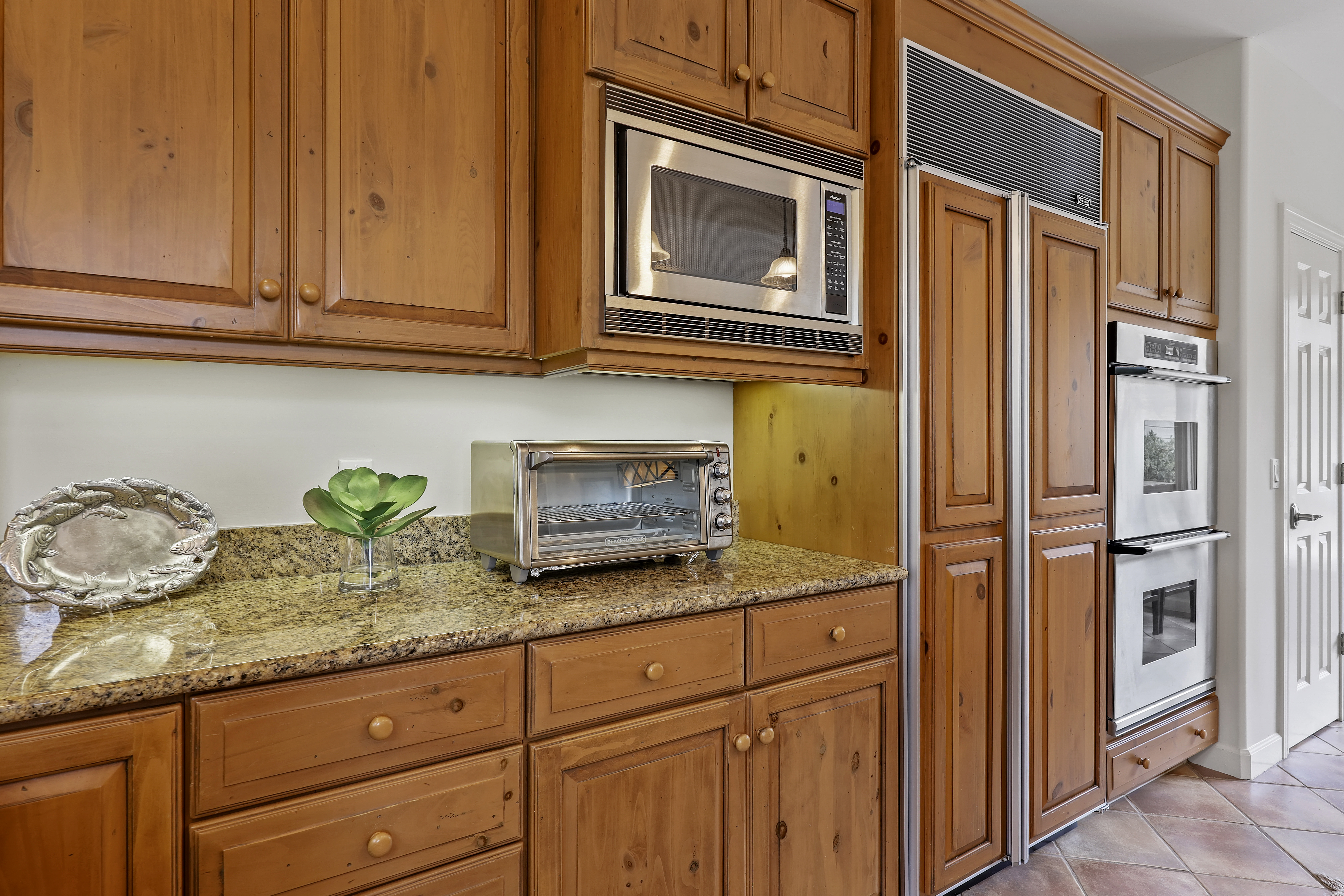8 Beach Lagoon | Kitchen