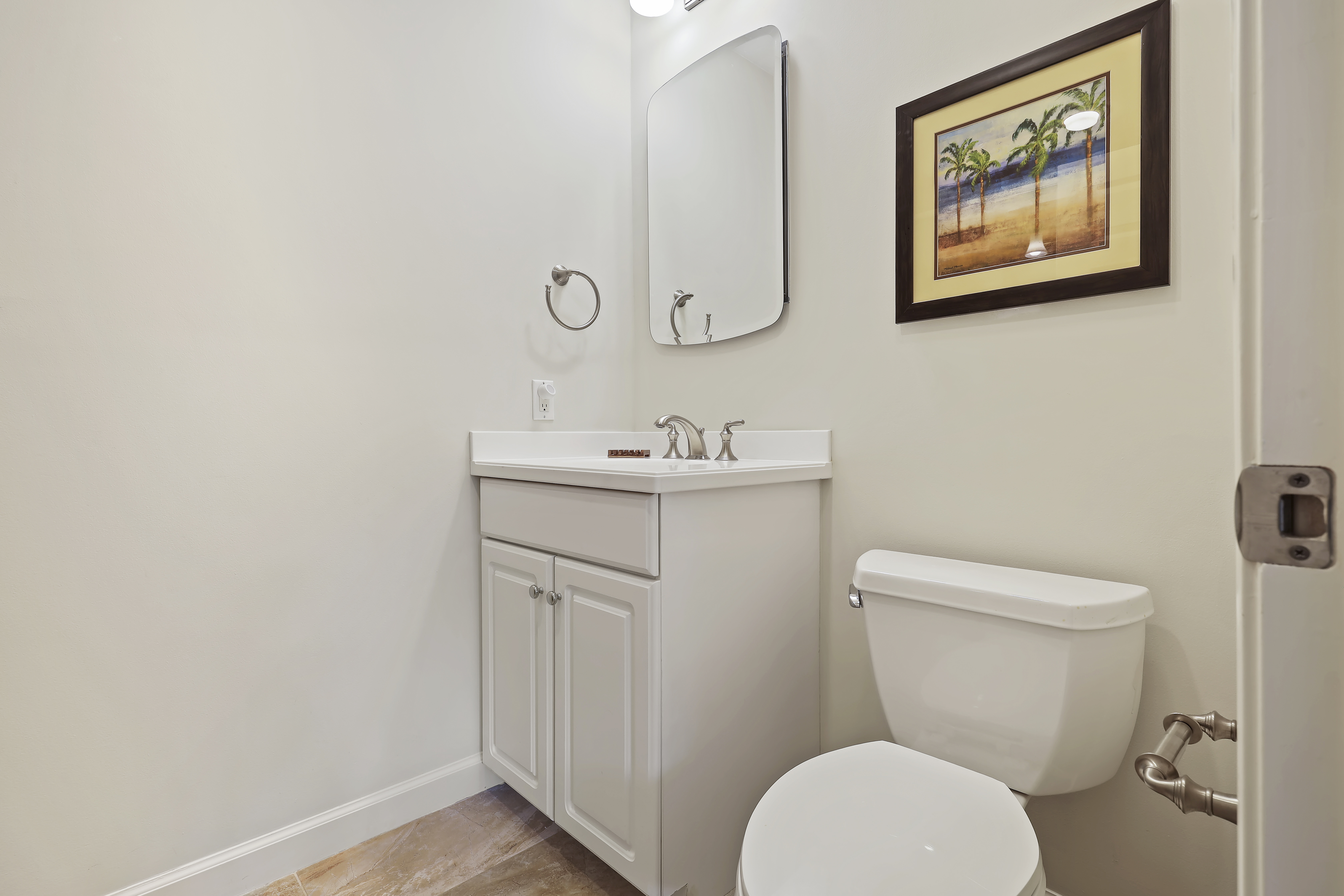 8 Beach Lagoon | Bedroom 4 Bathroom