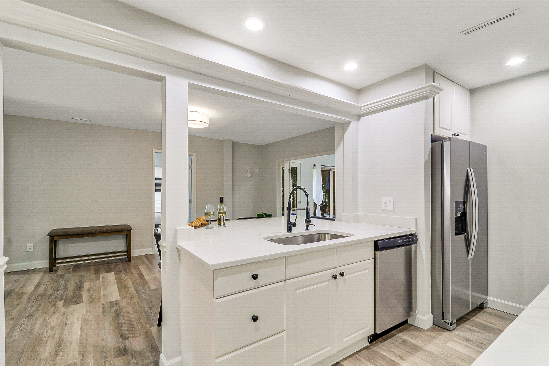 1 Indigo Lane | Stunning newly renovated kitchen