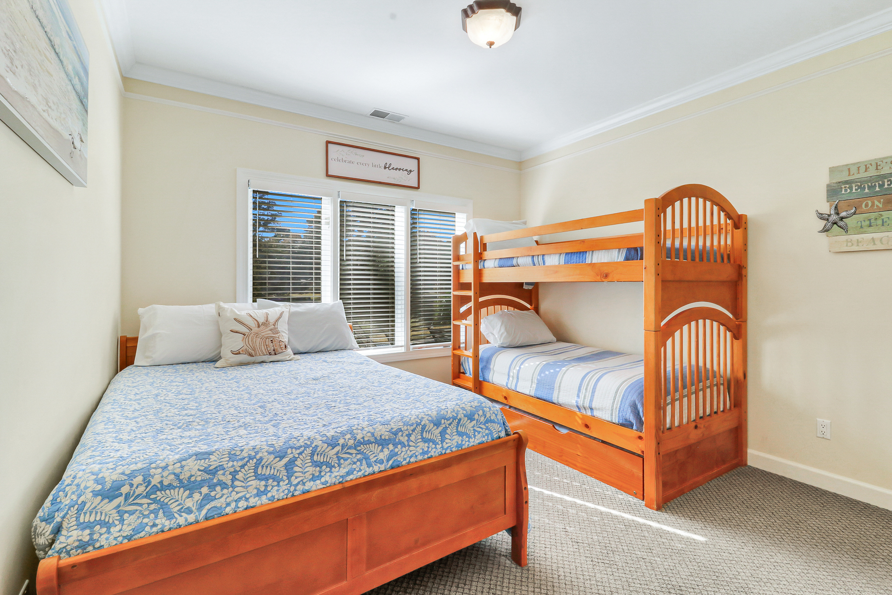 72 Full Sweep | Bedroom 5, 1 Queen & twin Bunkbeds