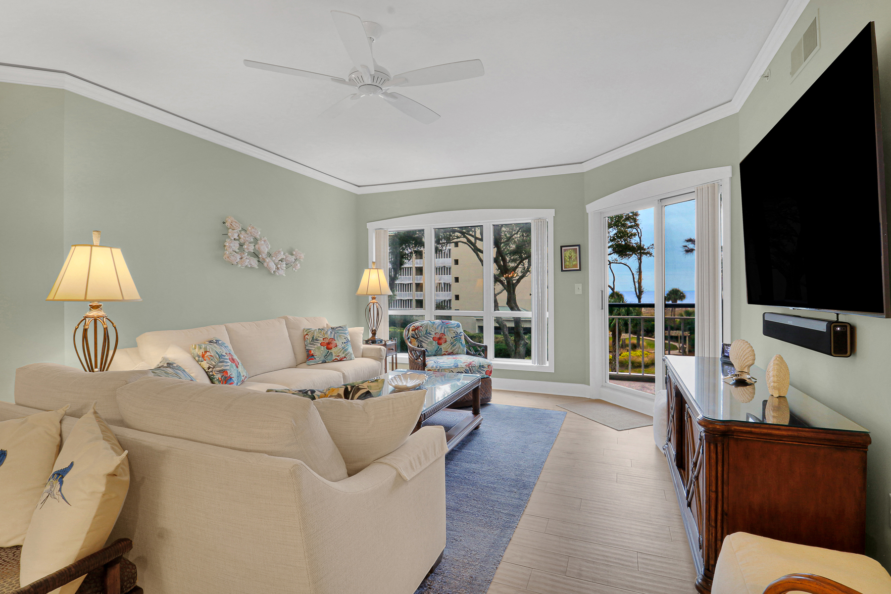 4202 Windsor | Spacious living room w/ ocean views