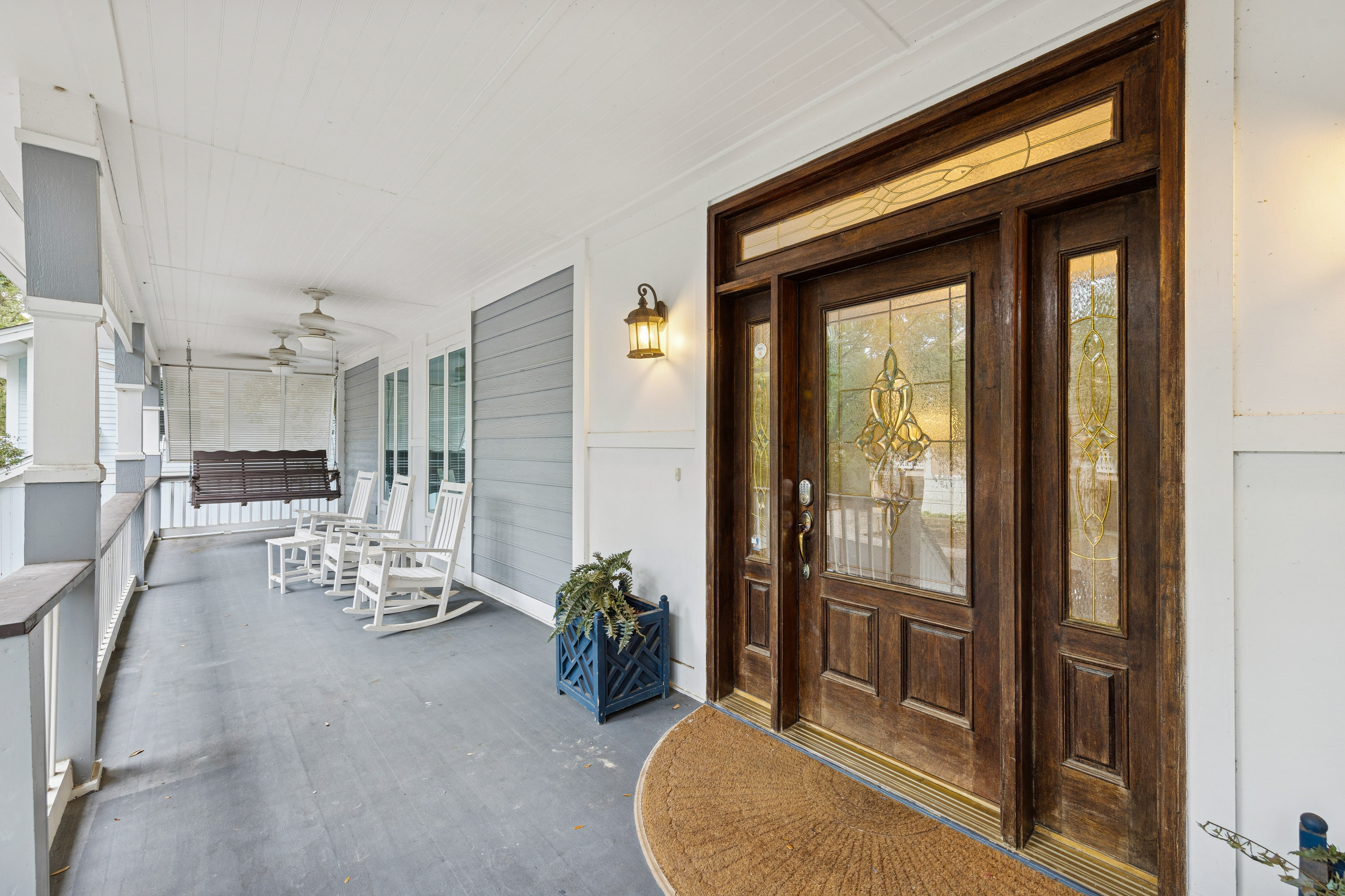 66 Dune Lane | Front Porch w/ rocking chairs & bench