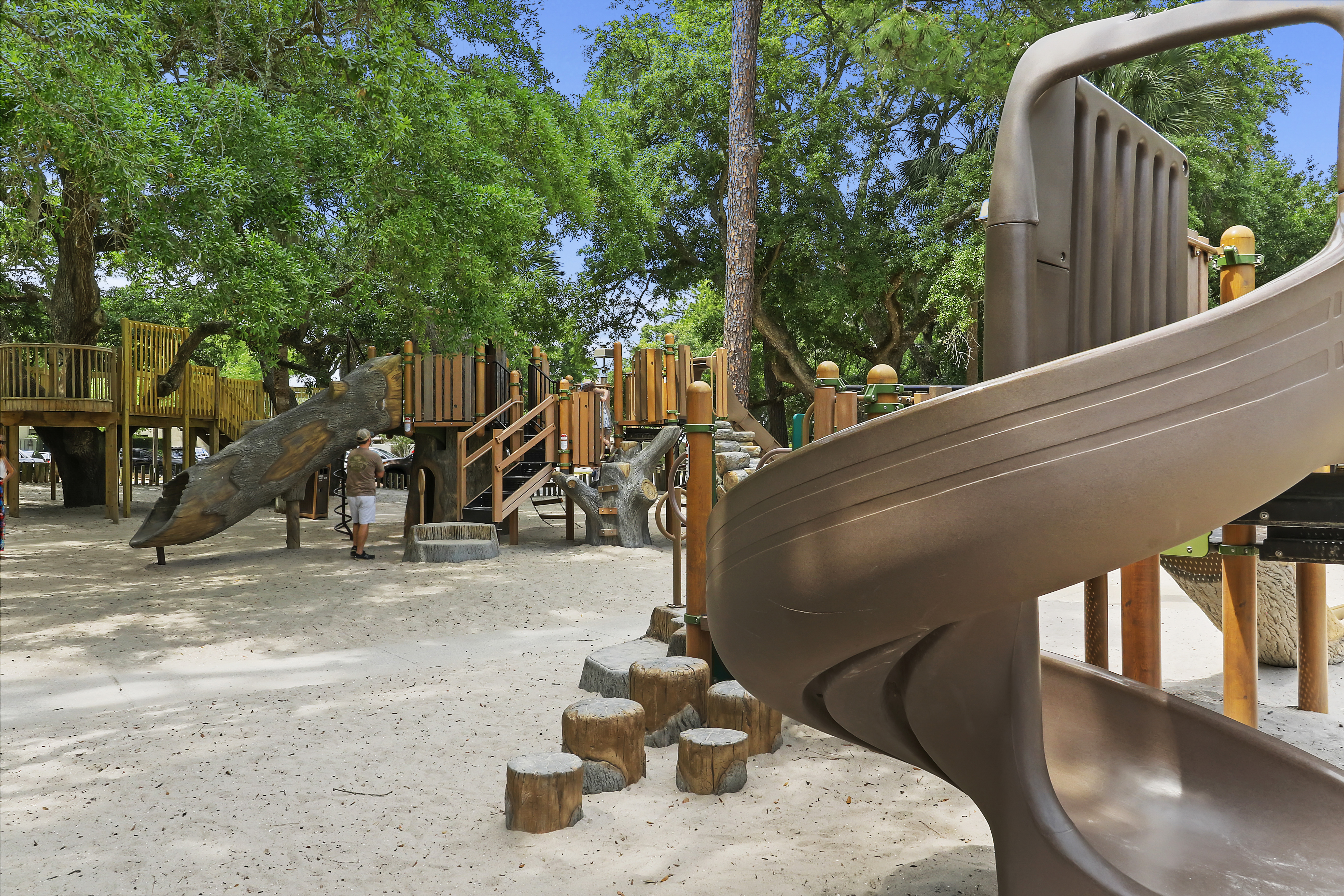 Gregg Russell Harbour Town Playground | Climb, slide & play