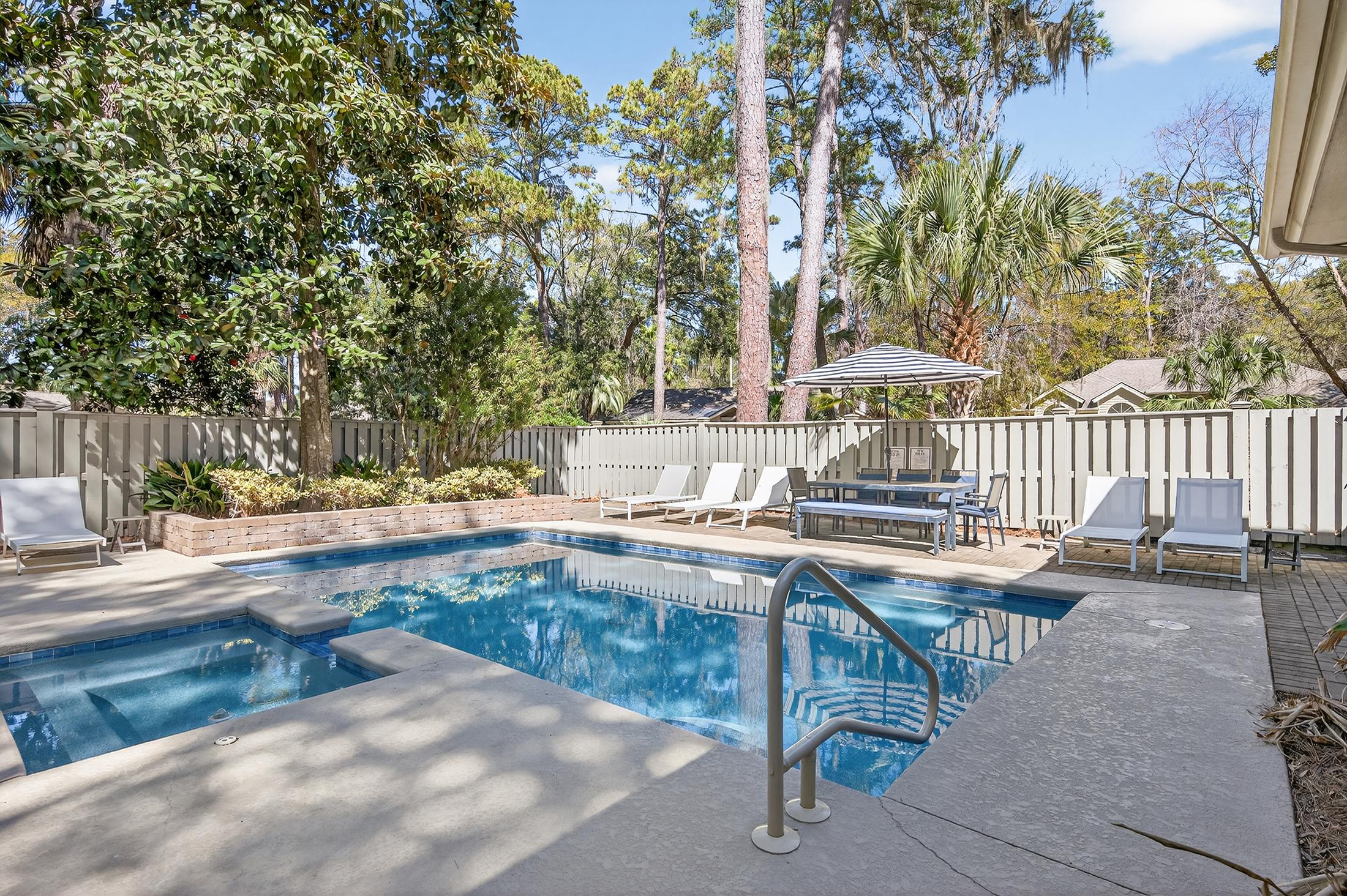 28 Battery | Spacious Pool Deck w/ spa & Seating