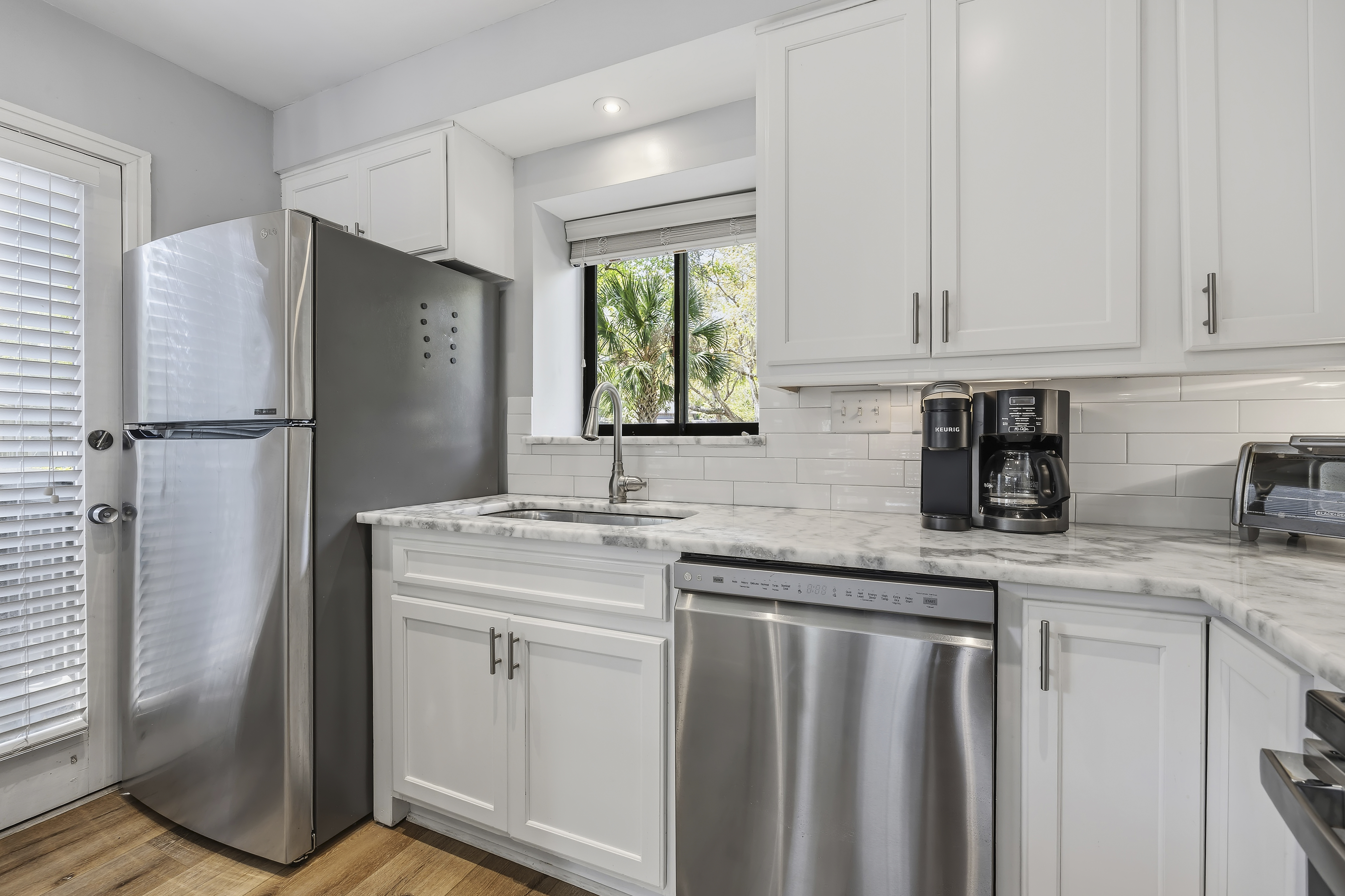 5 Hickory Cove | Stunning Kitchen w/ stainless steel appliances