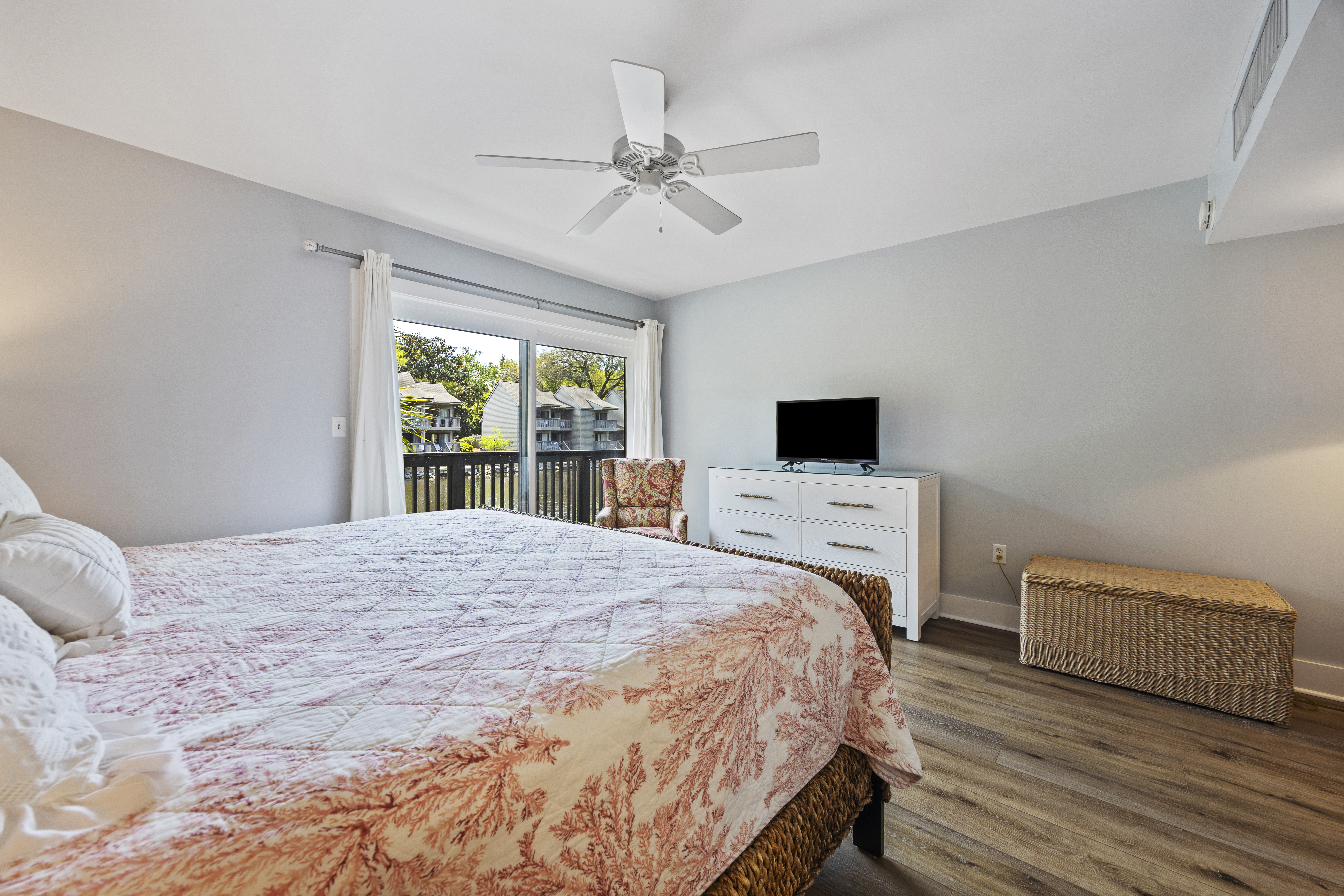 5 Hickory Cove | Bedroom 1 w/ King Bed & deck access