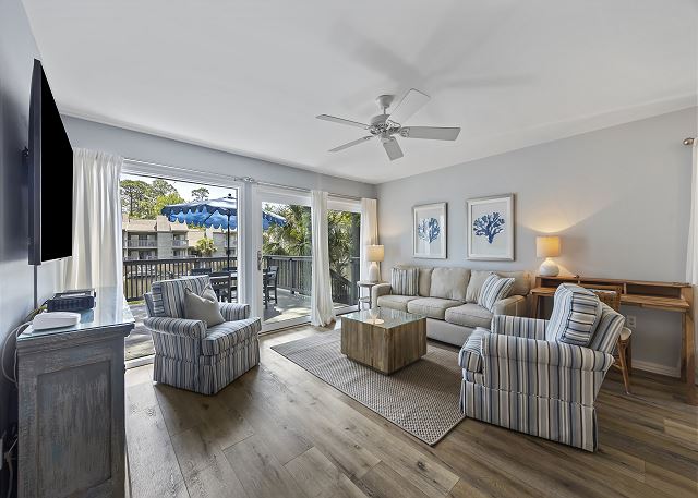 5 Hickory Cove
