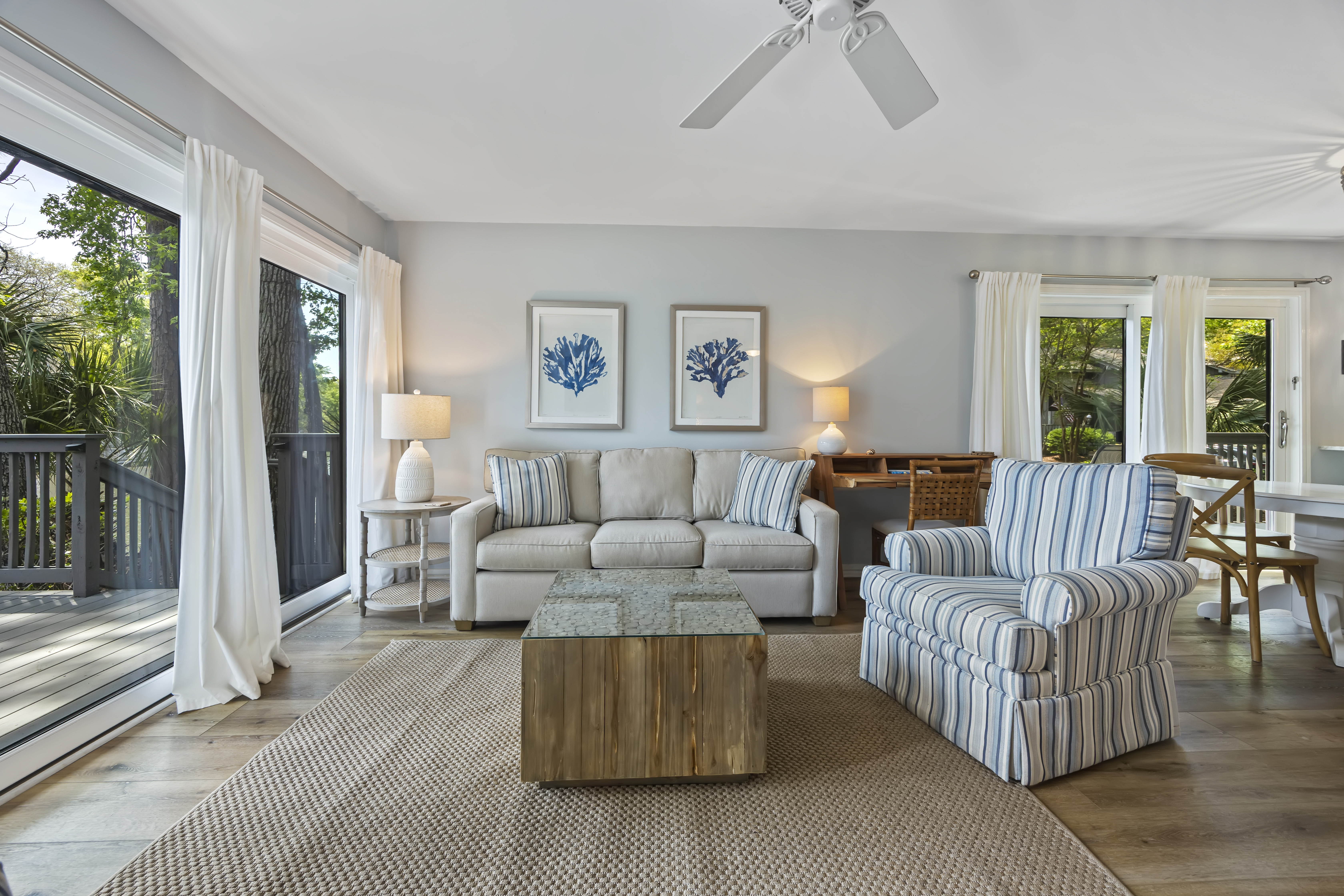 5 Hickory Cove | Bright living room w/ lagoon views