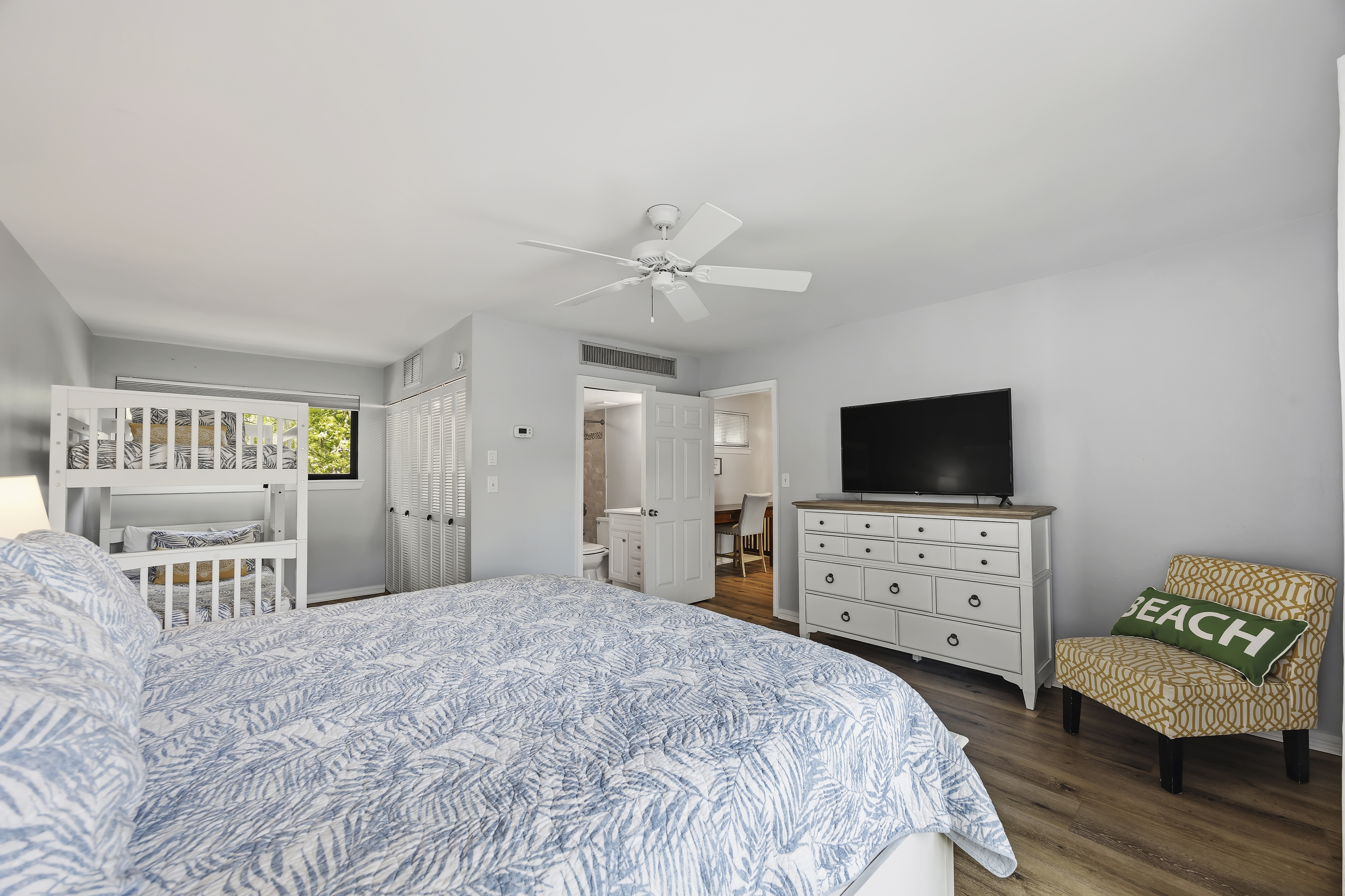 5 Hickory Cove | Bedroom 3 w/ King bed & twin bunk beds