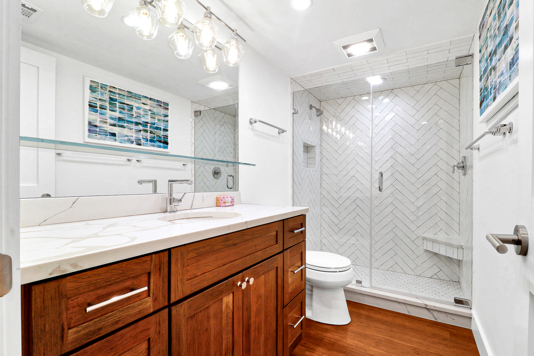 4501 Island Club | Bedroom 1 Full Bathroom