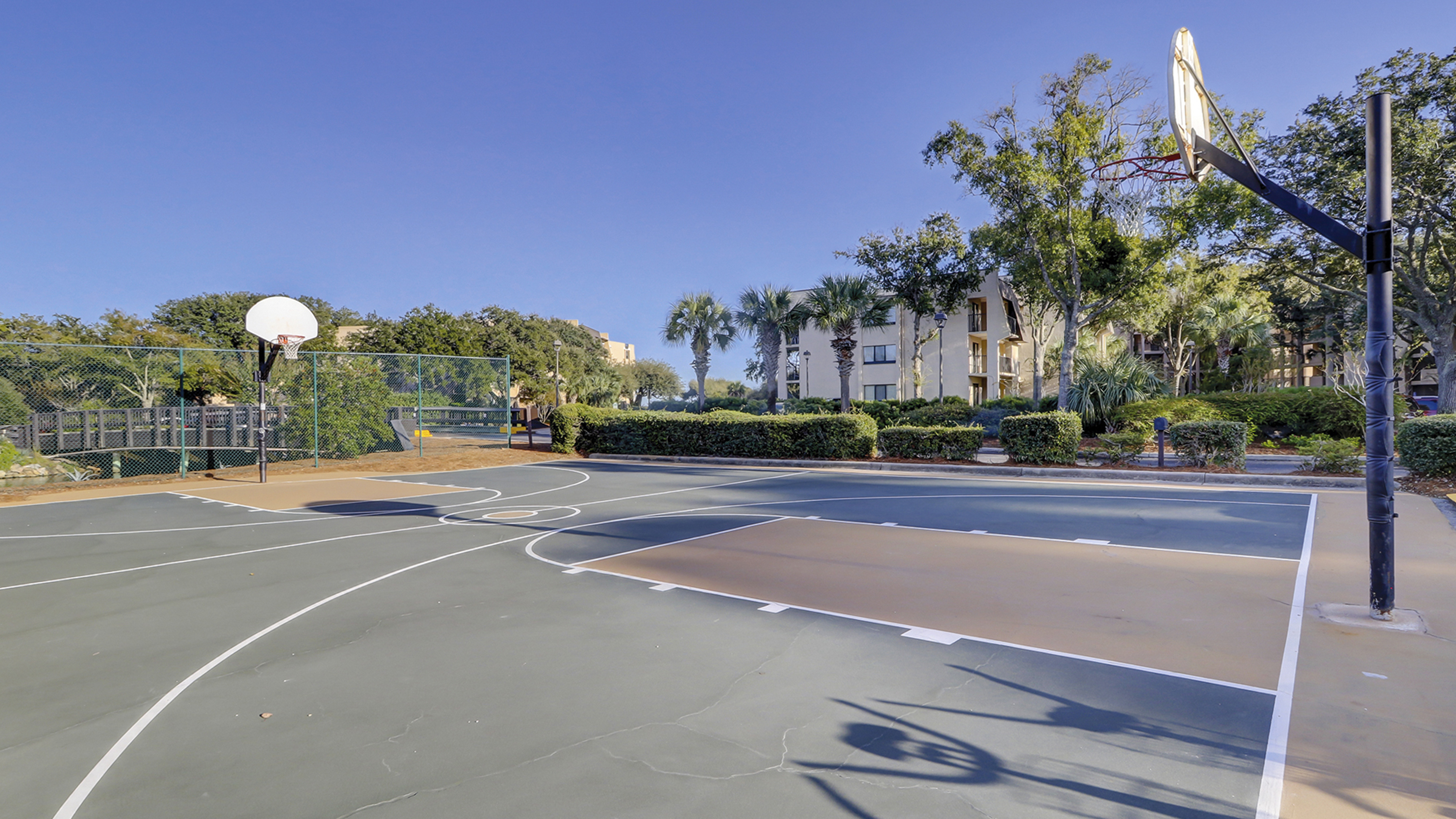 4501 Island Club | Island Club Community Basketball
