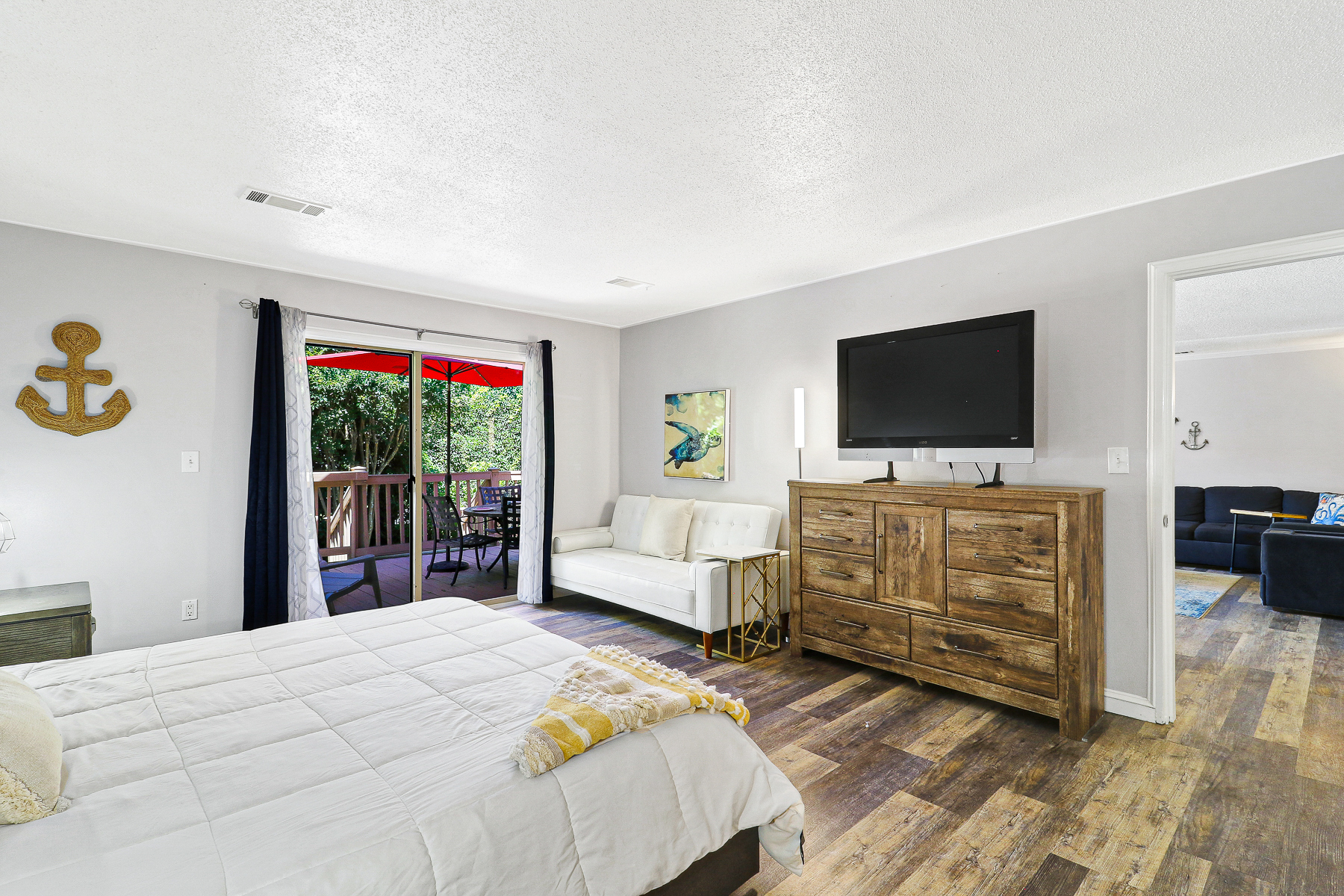 677 Queens Grant | Bedroom 1 King Bed w/ deck access
