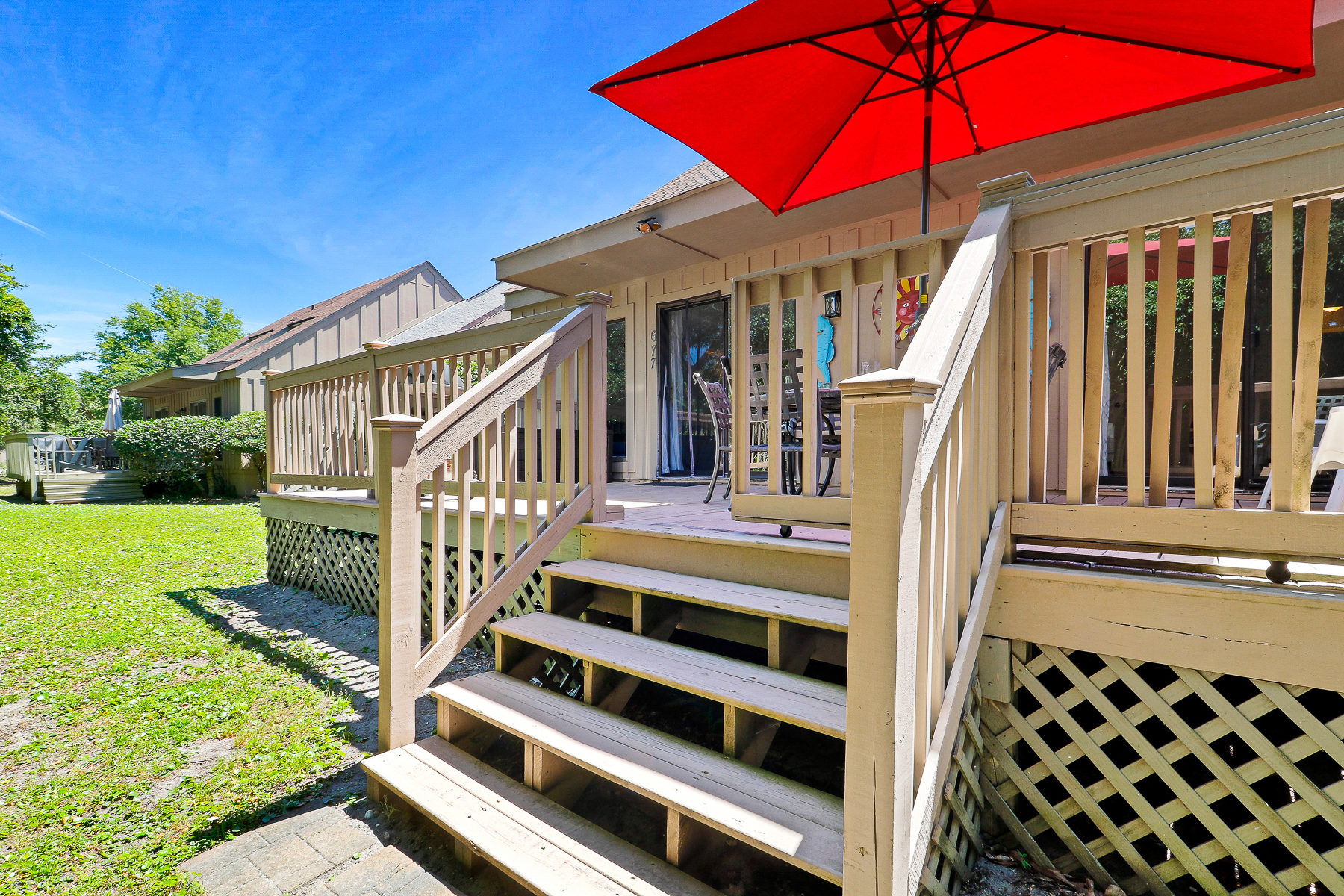 677 Queens Grant | Massive private gated deck w/ dining area 