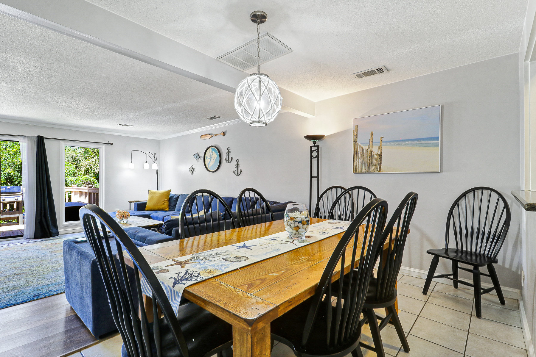 677 Queens Grant | Dining Room w/ seating for 6